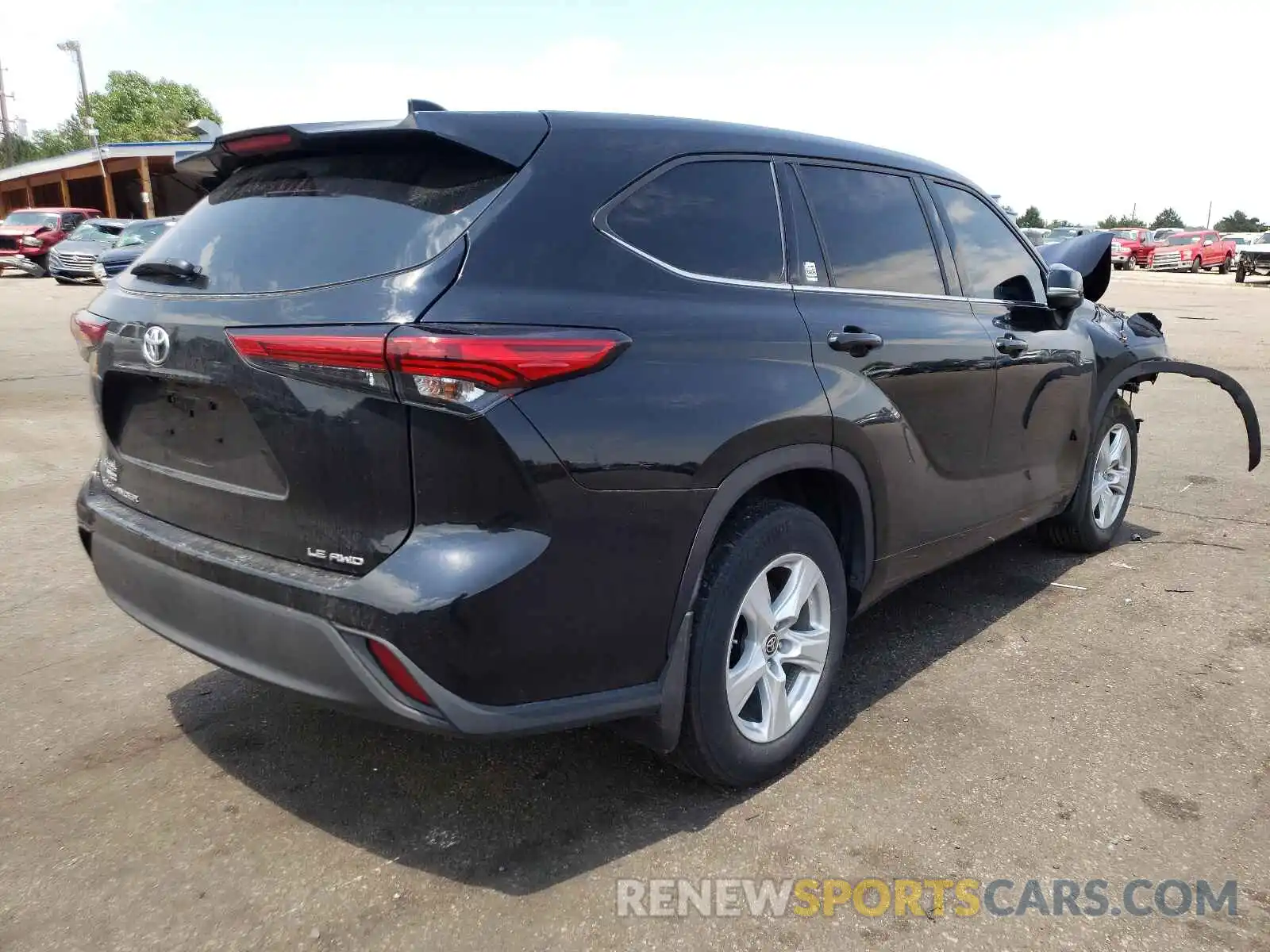 4 Photograph of a damaged car 5TDBZRBH5LS045085 TOYOTA HIGHLANDER 2020