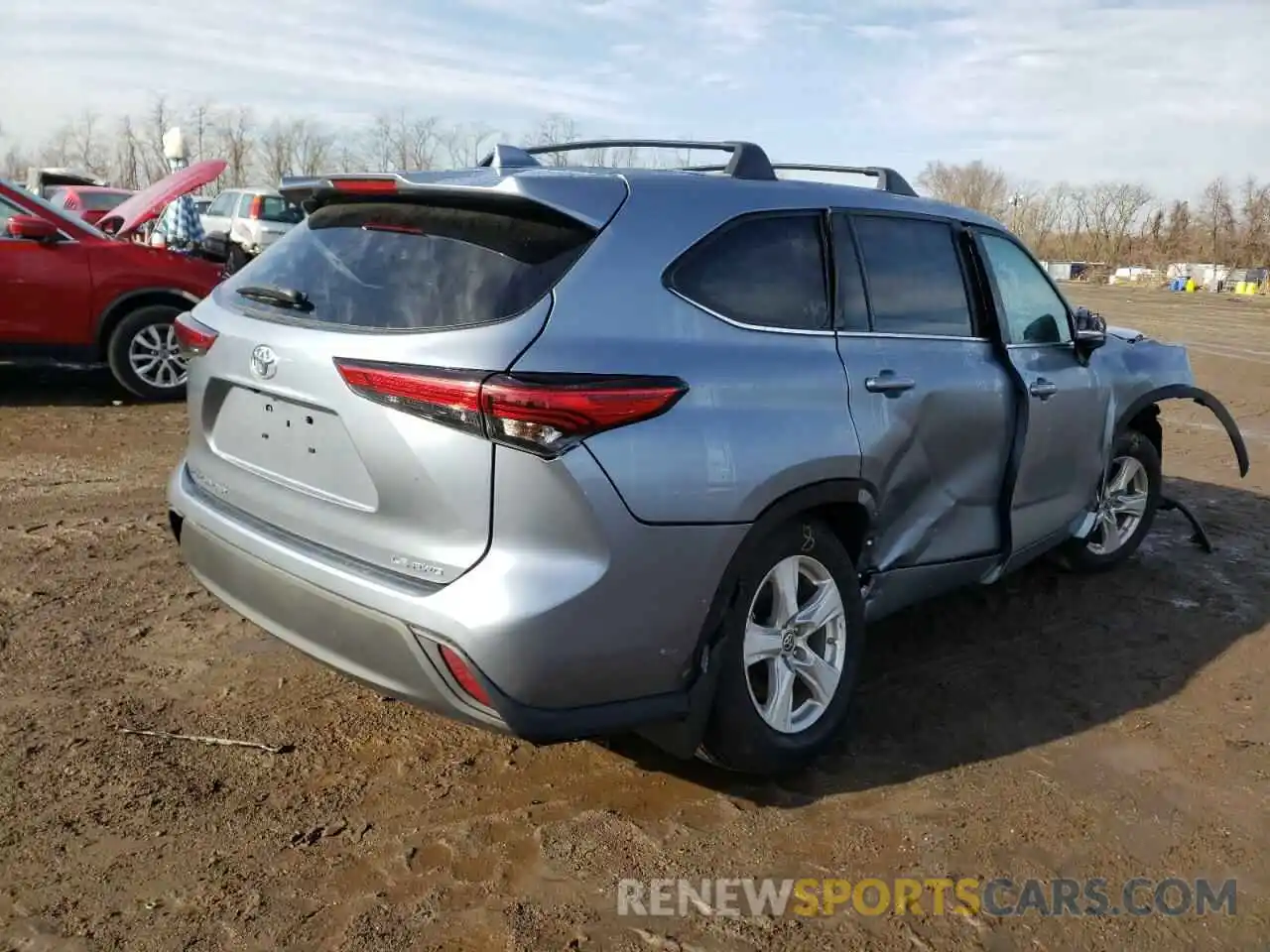 4 Photograph of a damaged car 5TDBZRBH6LS040090 TOYOTA HIGHLANDER 2020