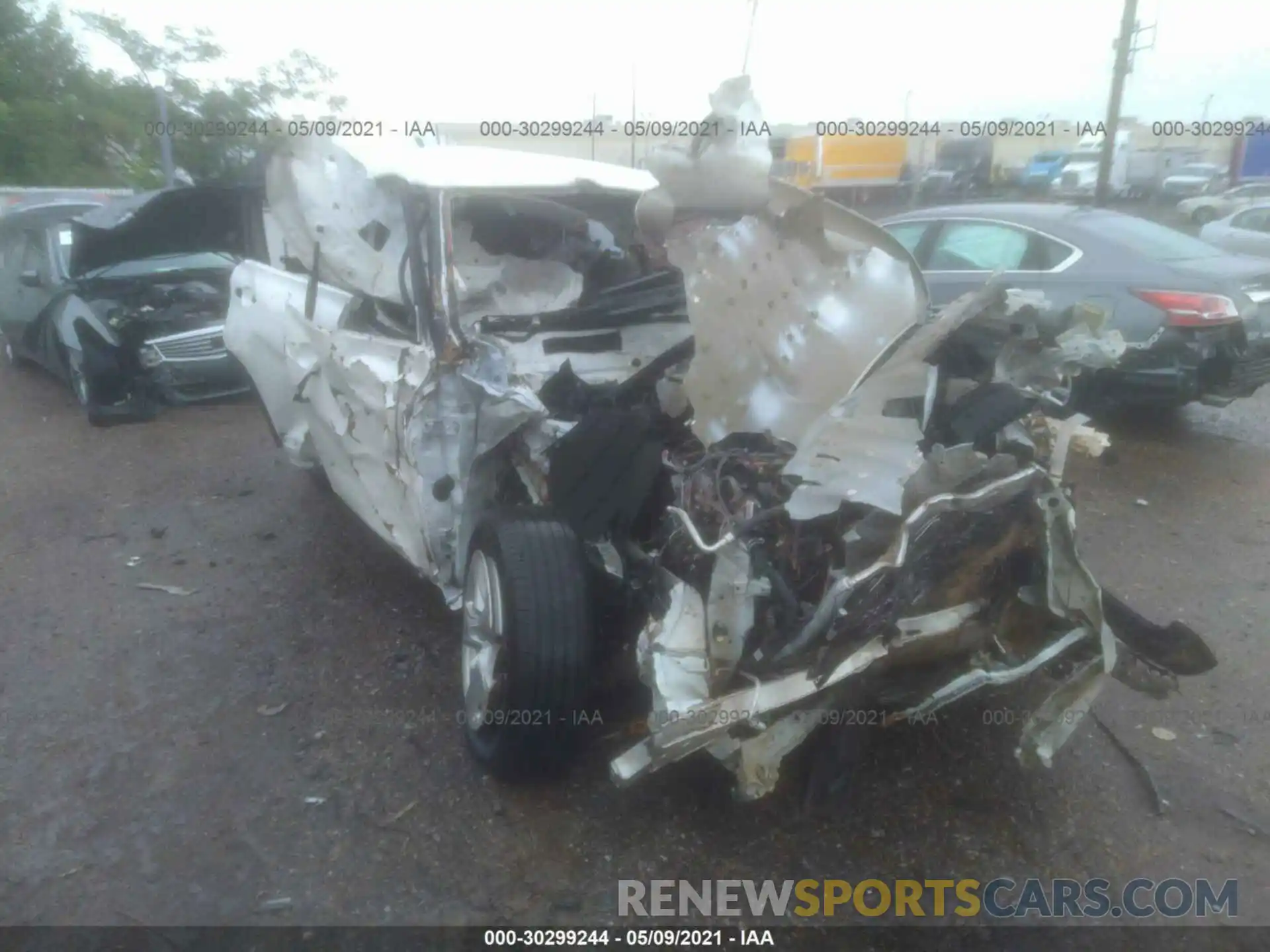 1 Photograph of a damaged car 5TDBZRBH6LS501403 TOYOTA HIGHLANDER 2020