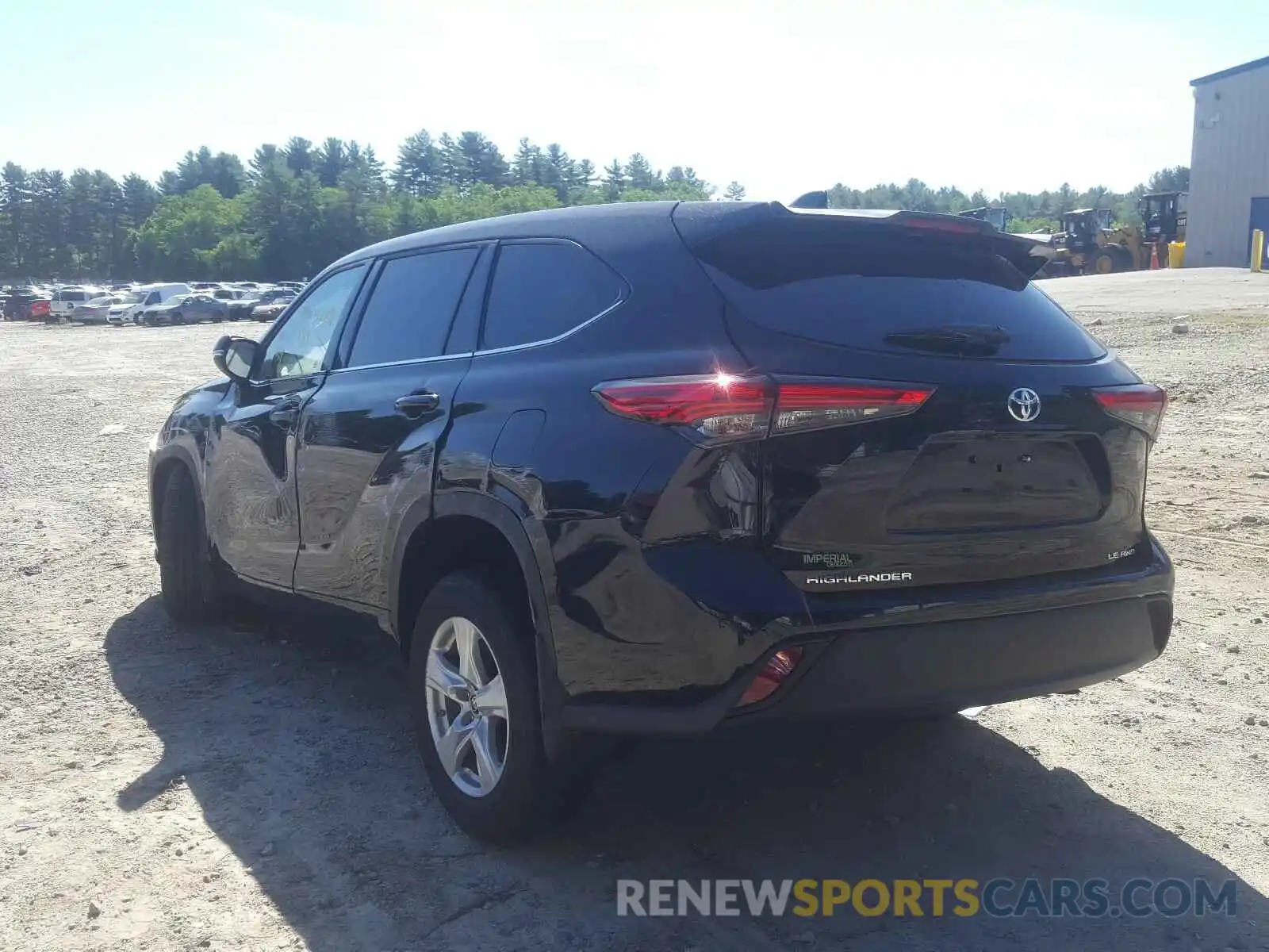 3 Photograph of a damaged car 5TDBZRBH6LS512160 TOYOTA HIGHLANDER 2020