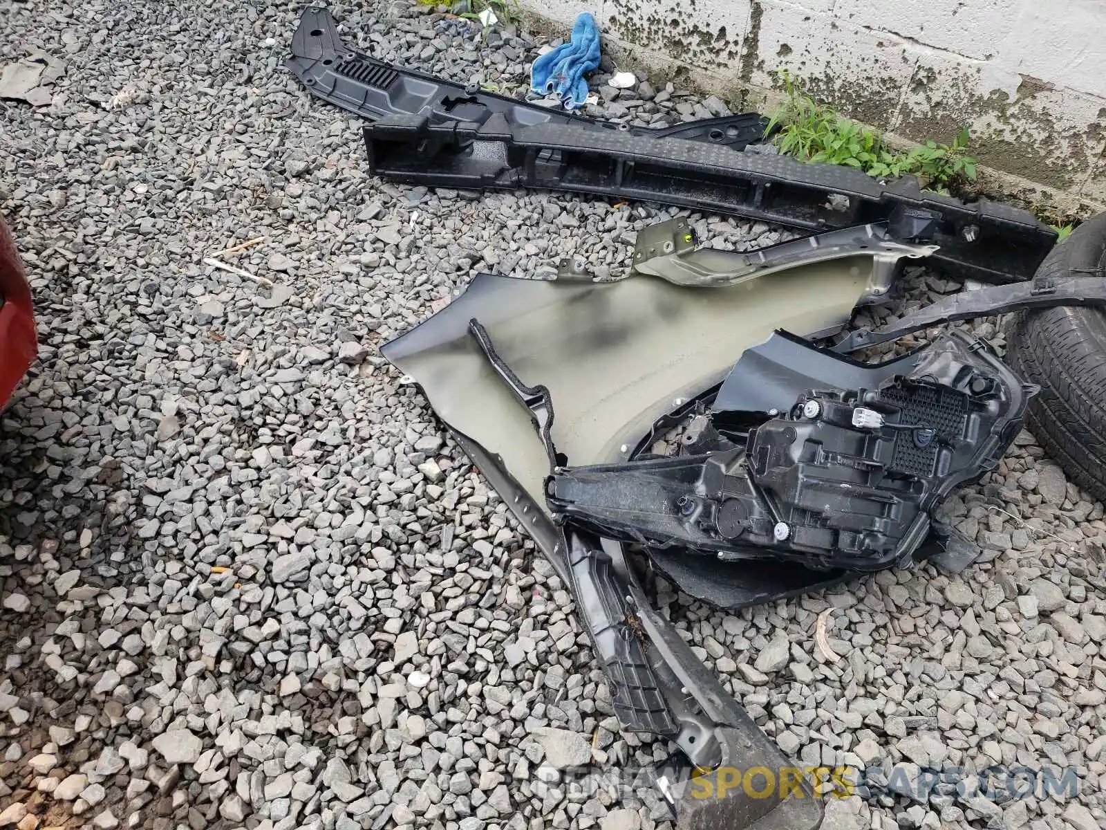 9 Photograph of a damaged car 5TDBZRBH7LS005655 TOYOTA HIGHLANDER 2020