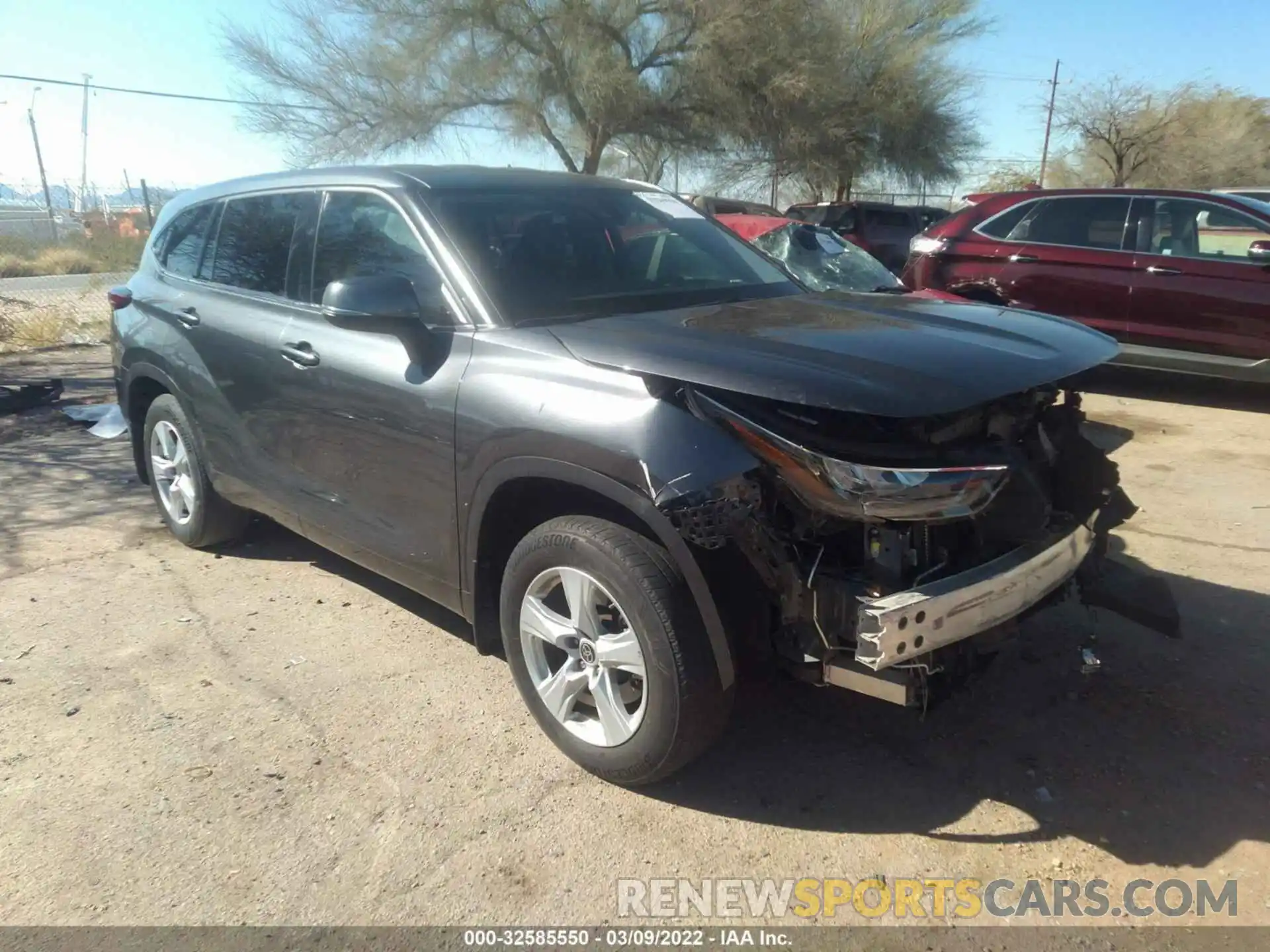 1 Photograph of a damaged car 5TDBZRBH7LS009432 TOYOTA HIGHLANDER 2020