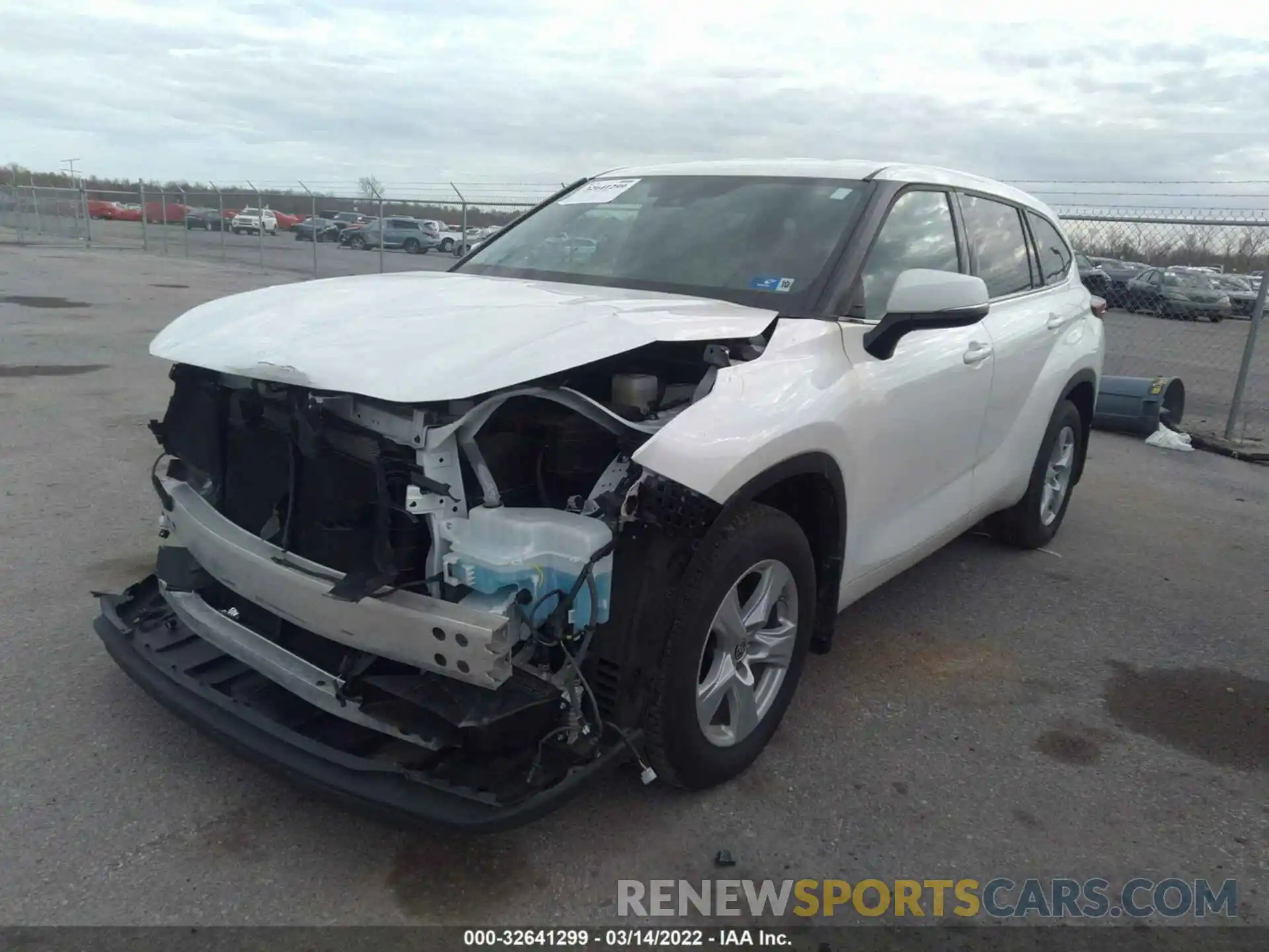 2 Photograph of a damaged car 5TDBZRBH7LS051437 TOYOTA HIGHLANDER 2020