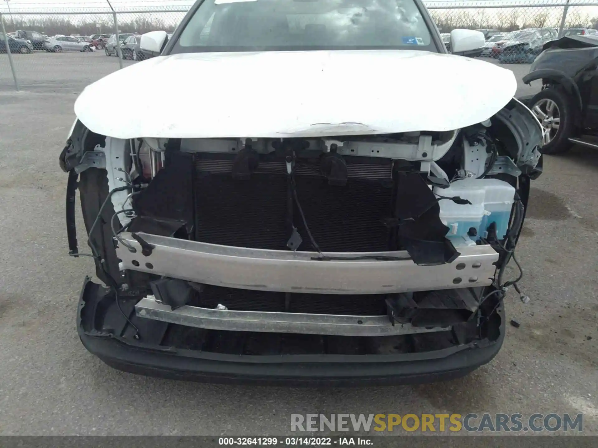 6 Photograph of a damaged car 5TDBZRBH7LS051437 TOYOTA HIGHLANDER 2020