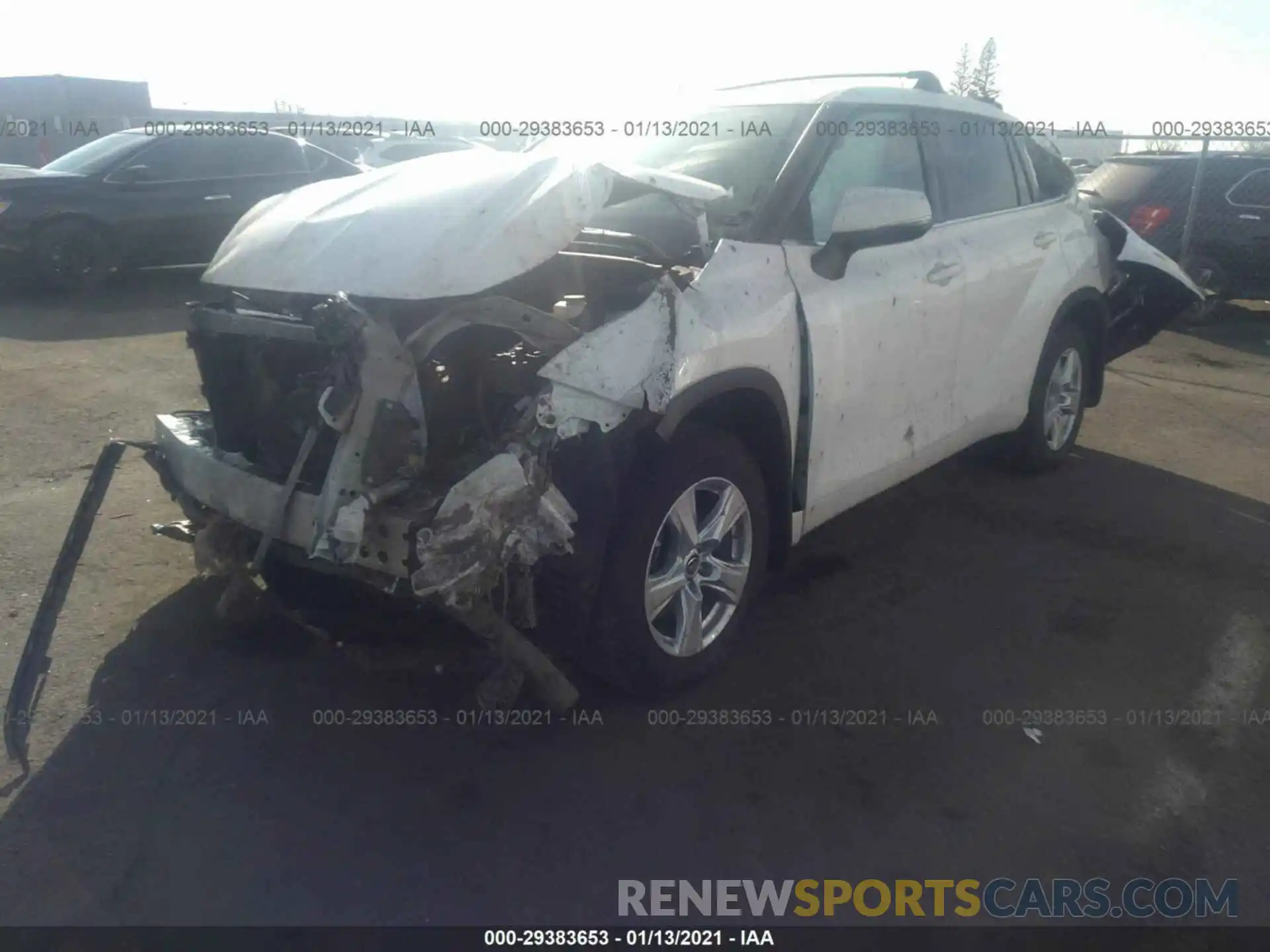 2 Photograph of a damaged car 5TDBZRBH8LS516002 TOYOTA HIGHLANDER 2020