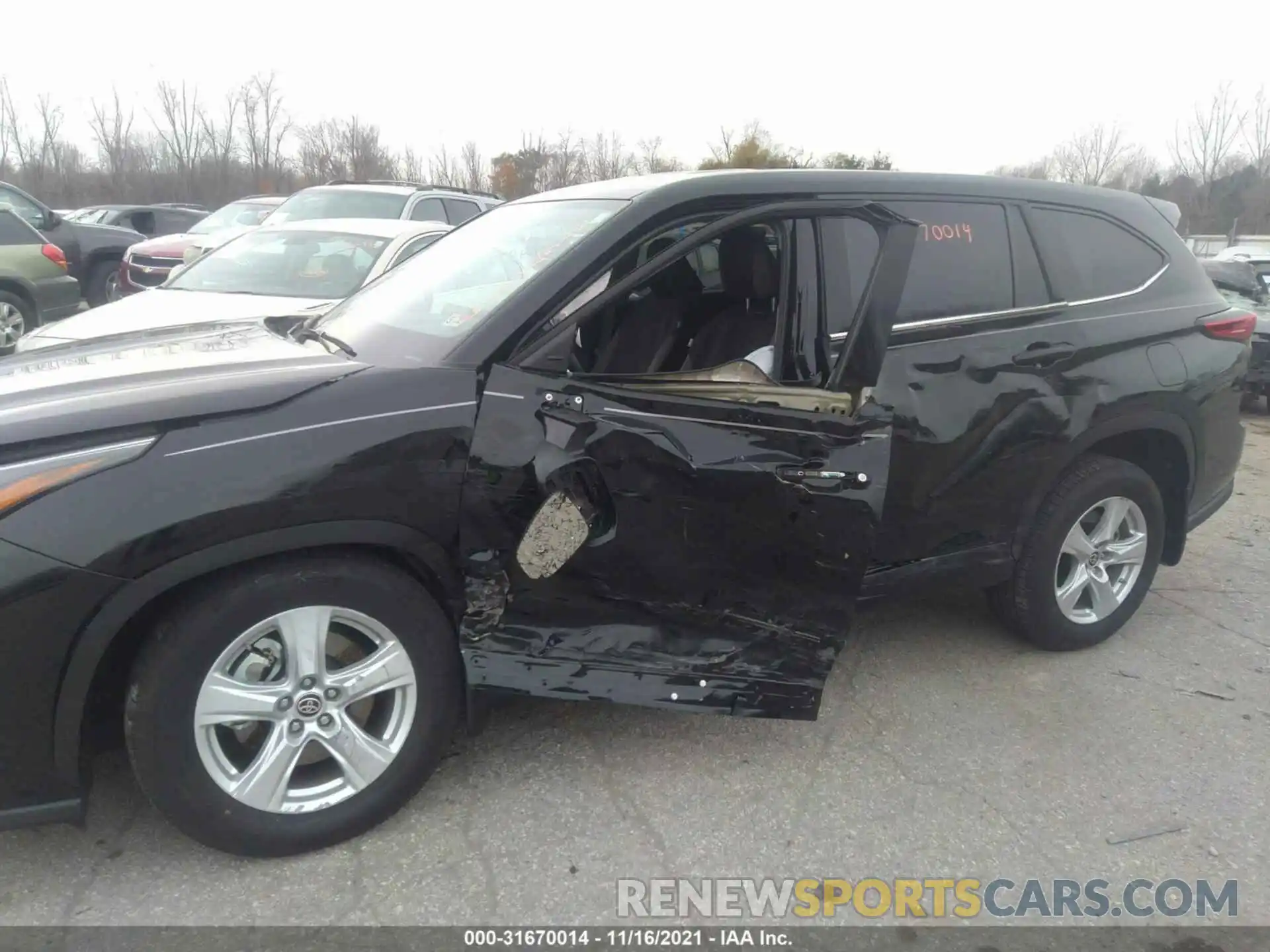 6 Photograph of a damaged car 5TDBZRBHXLS015063 TOYOTA HIGHLANDER 2020