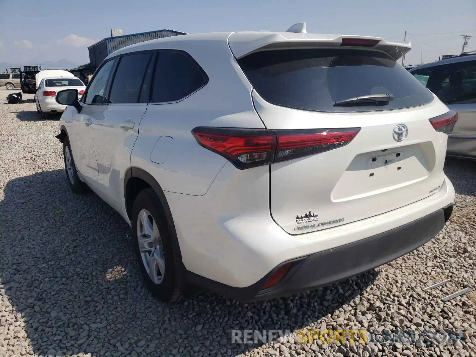 3 Photograph of a damaged car 5TDBZRBHXLS520259 TOYOTA HIGHLANDER 2020