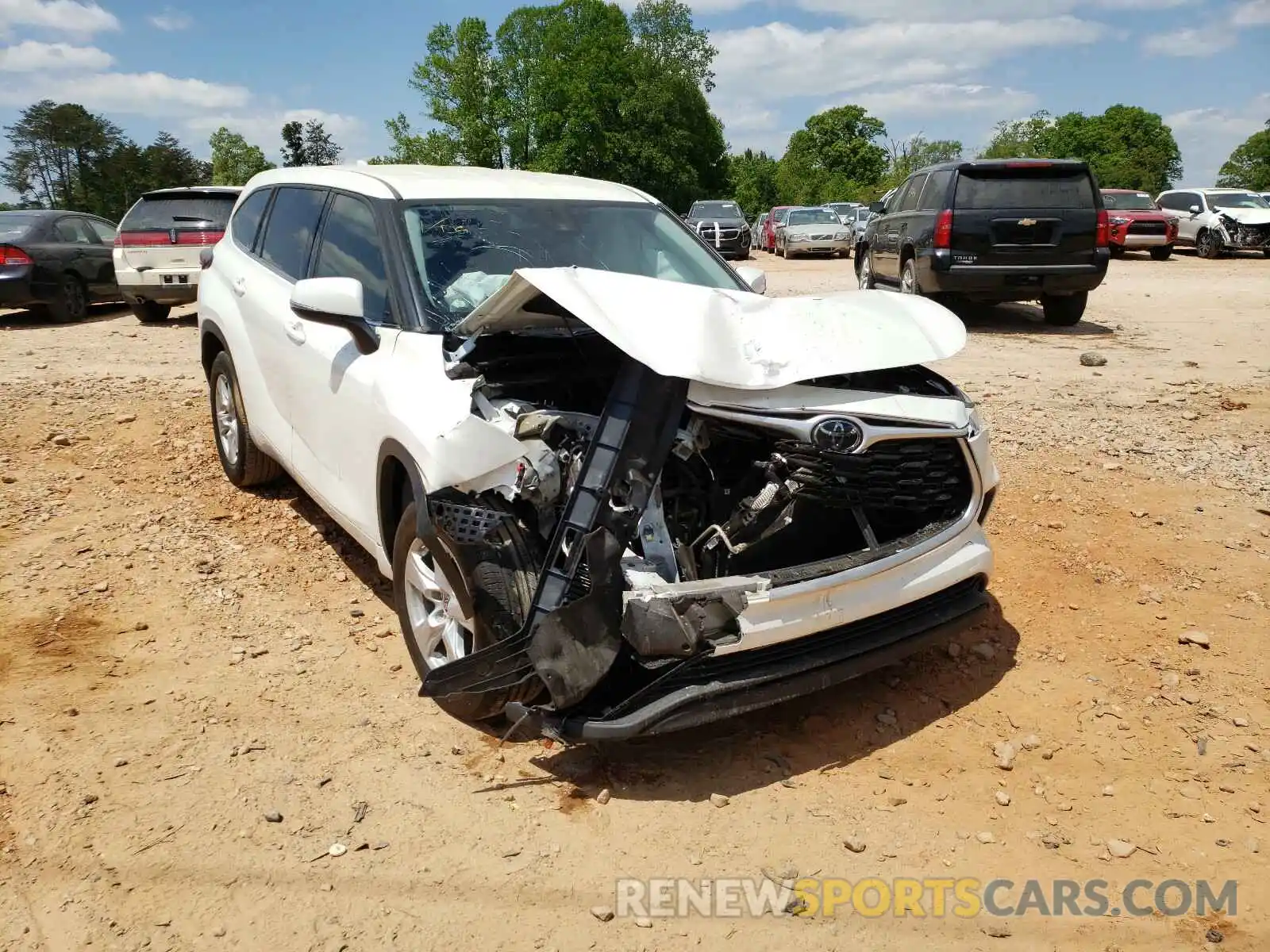 9 Photograph of a damaged car 5TDCZRAH1LS001431 TOYOTA HIGHLANDER 2020