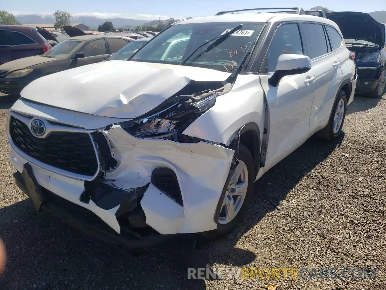 9 Photograph of a damaged car 5TDCZRAH1LS027575 TOYOTA HIGHLANDER 2020