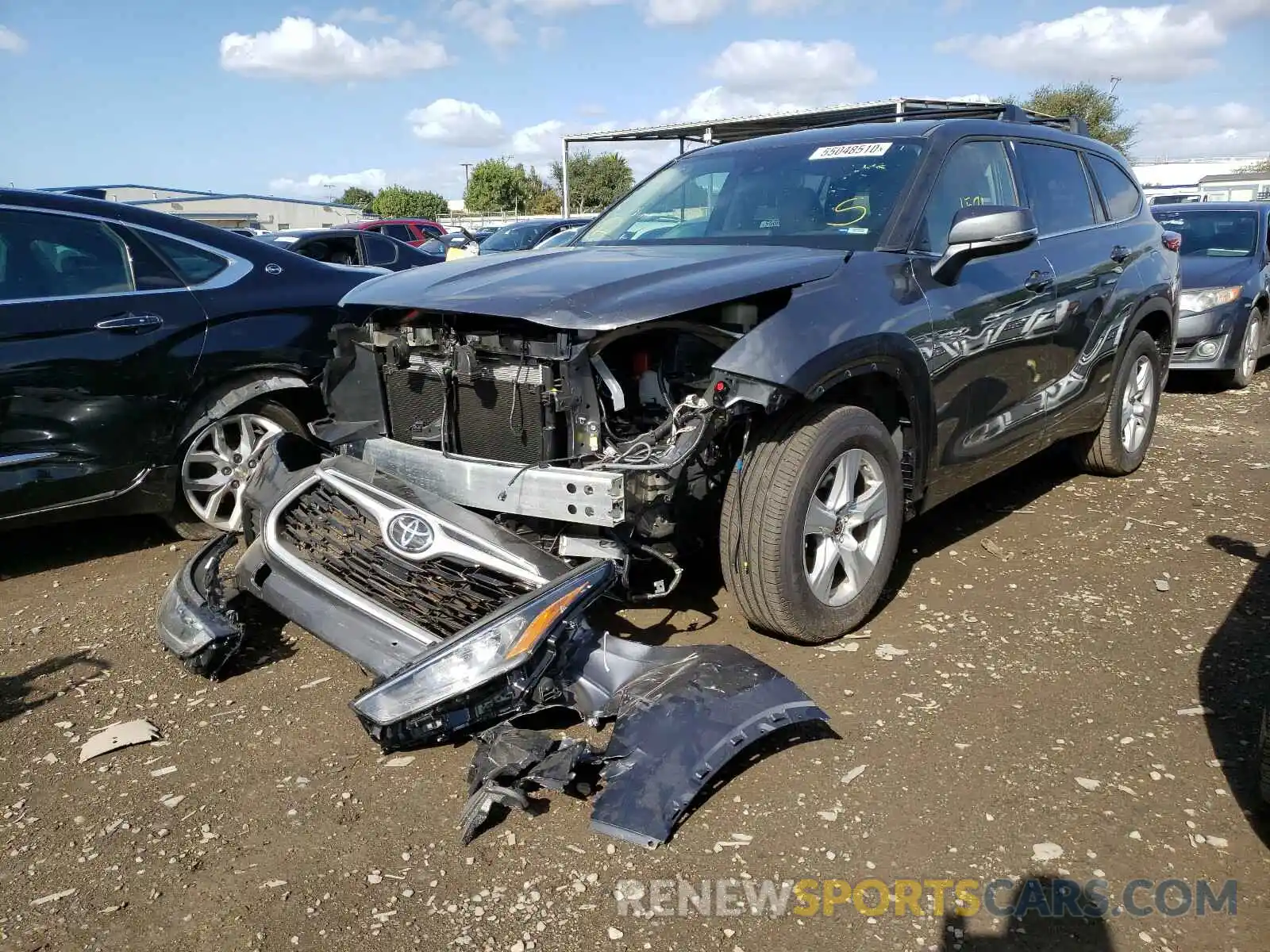 2 Photograph of a damaged car 5TDCZRAH1LS508345 TOYOTA HIGHLANDER 2020