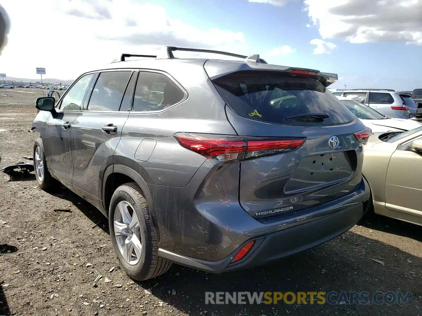 3 Photograph of a damaged car 5TDCZRAH1LS508345 TOYOTA HIGHLANDER 2020