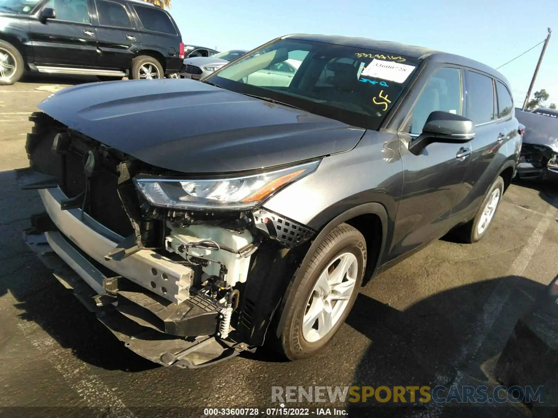 2 Photograph of a damaged car 5TDCZRAH3LS030946 TOYOTA HIGHLANDER 2020