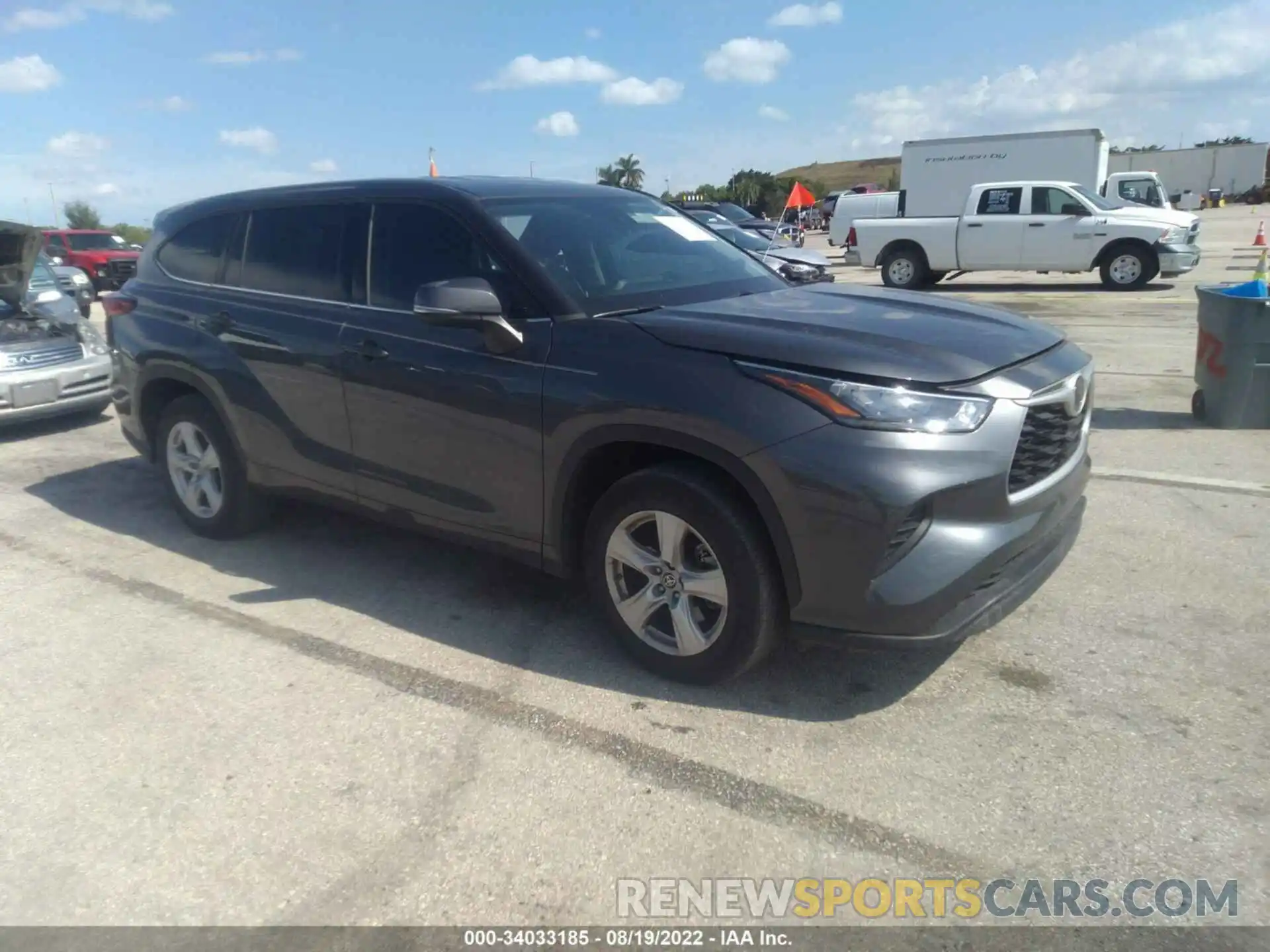 1 Photograph of a damaged car 5TDCZRAH5LS505397 TOYOTA HIGHLANDER 2020