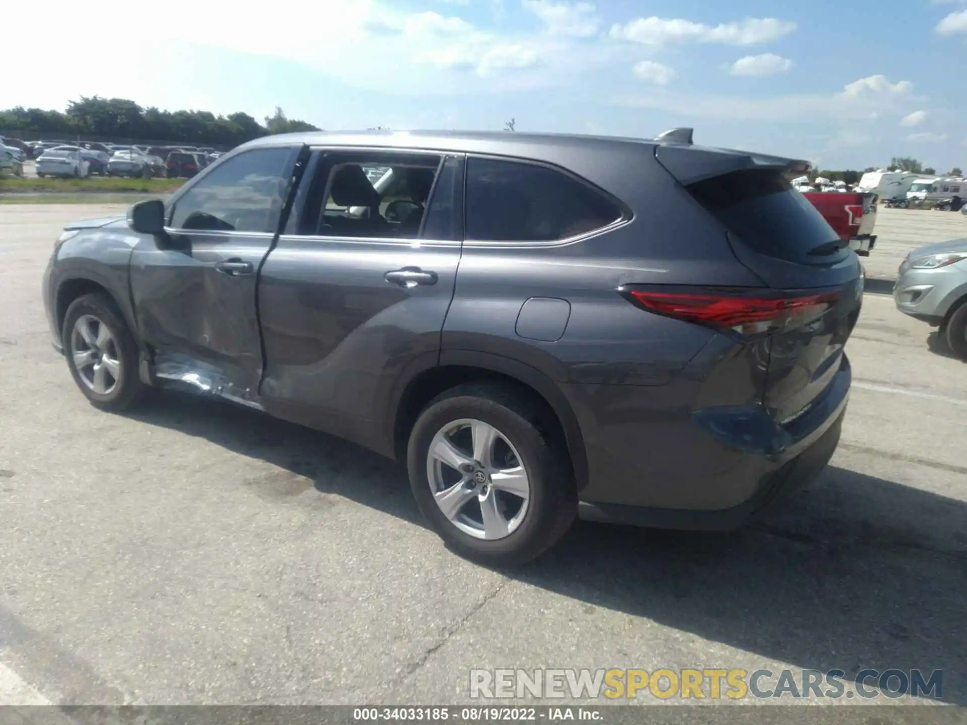 3 Photograph of a damaged car 5TDCZRAH5LS505397 TOYOTA HIGHLANDER 2020