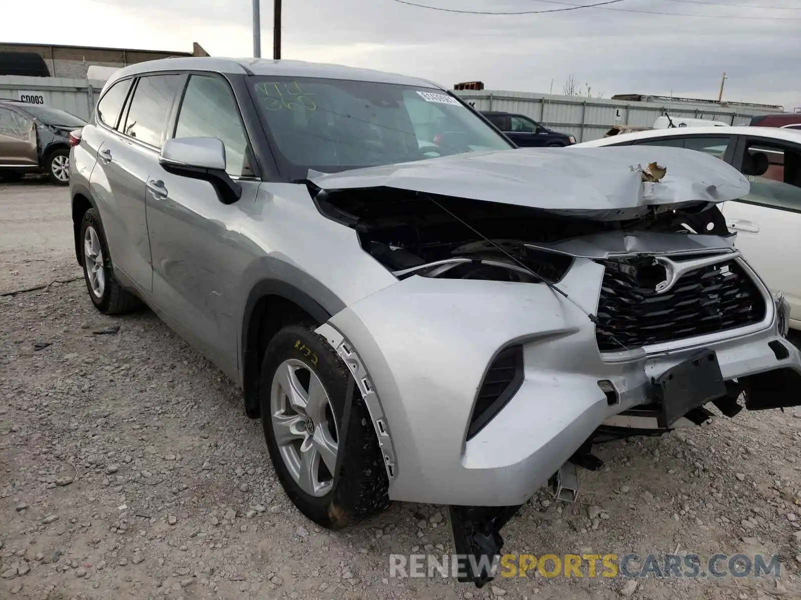 1 Photograph of a damaged car 5TDCZRAH7LS002051 TOYOTA HIGHLANDER 2020