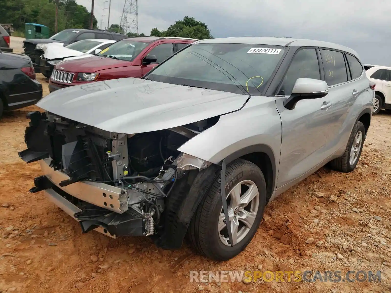 2 Photograph of a damaged car 5TDCZRAH7LS501979 TOYOTA HIGHLANDER 2020