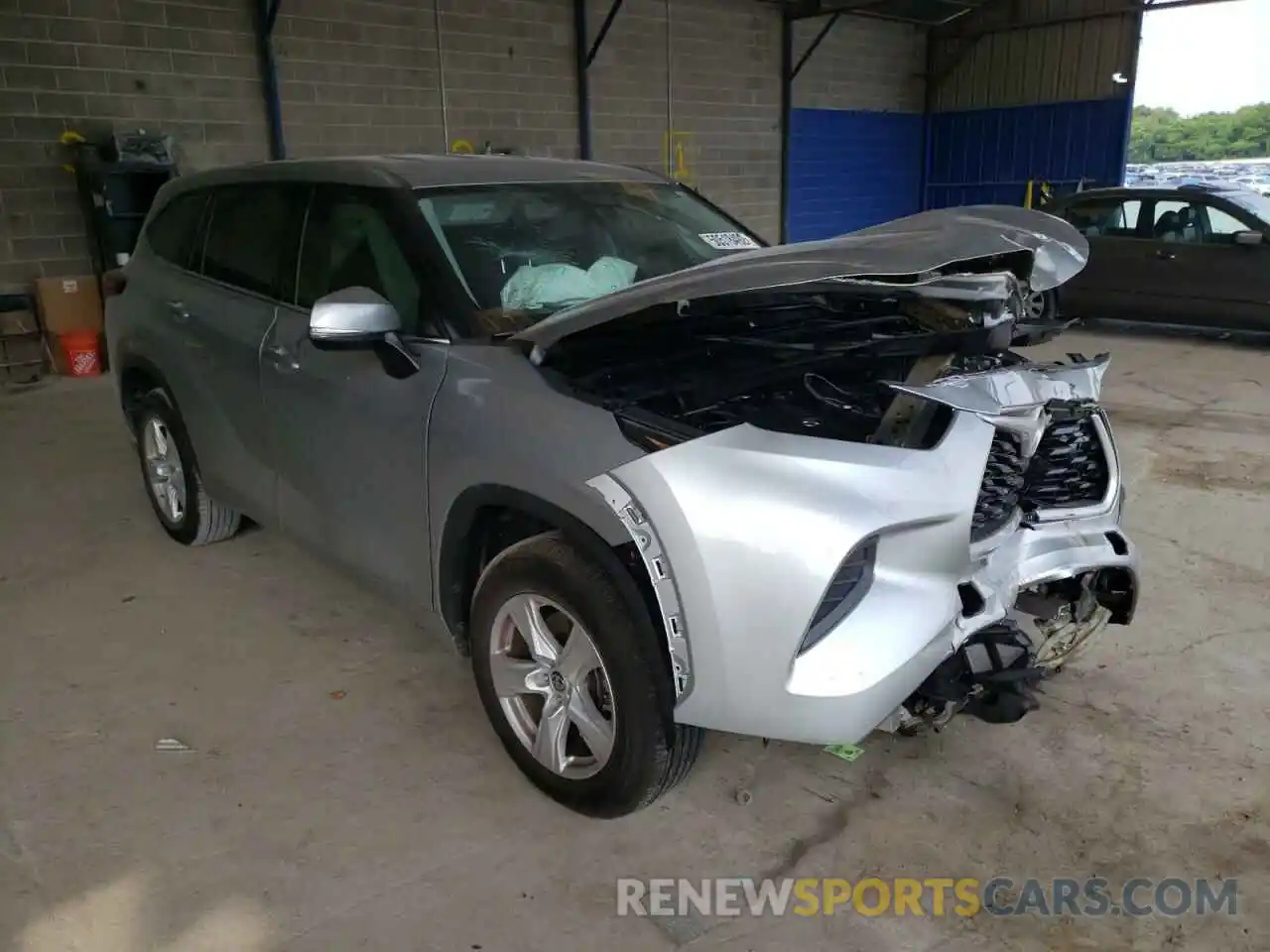 1 Photograph of a damaged car 5TDCZRAH7LS502582 TOYOTA HIGHLANDER 2020