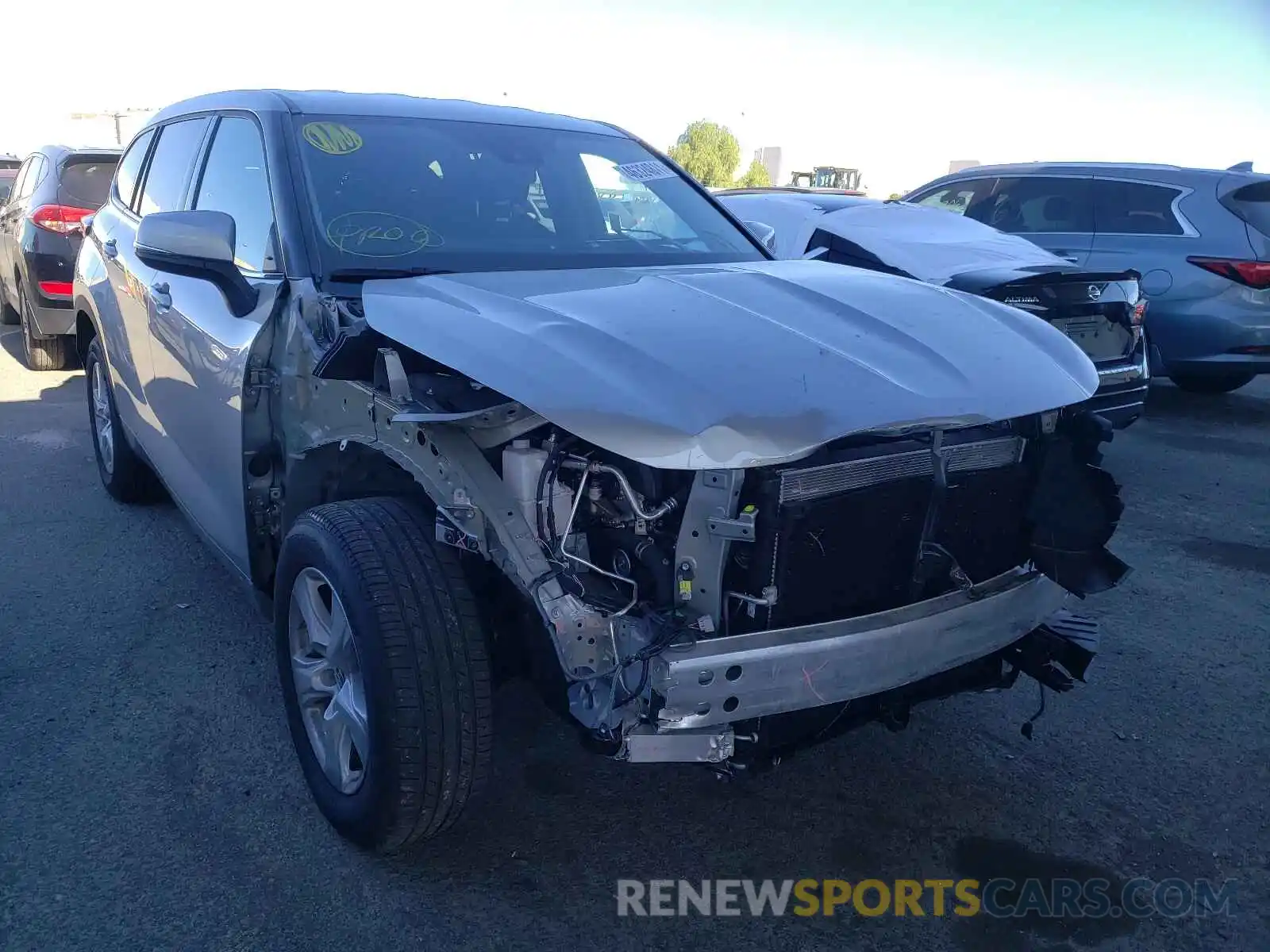 1 Photograph of a damaged car 5TDCZRAH7LS502971 TOYOTA HIGHLANDER 2020