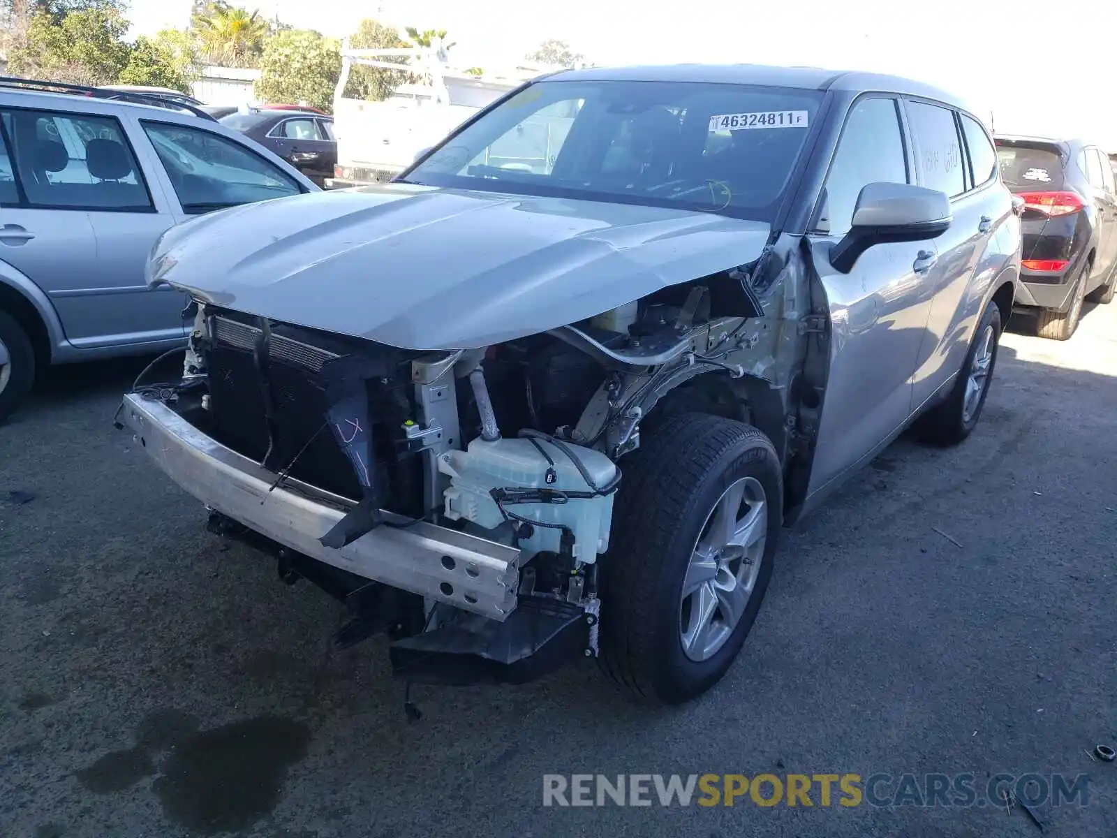 2 Photograph of a damaged car 5TDCZRAH7LS502971 TOYOTA HIGHLANDER 2020