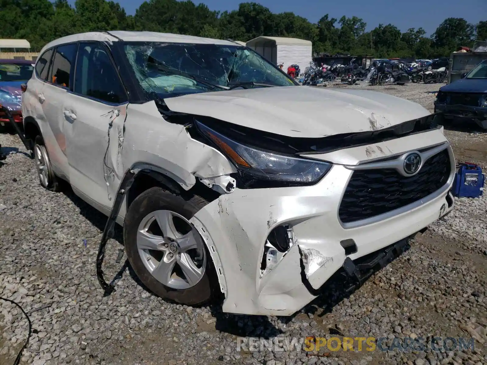 1 Photograph of a damaged car 5TDCZRAH8LS012412 TOYOTA HIGHLANDER 2020