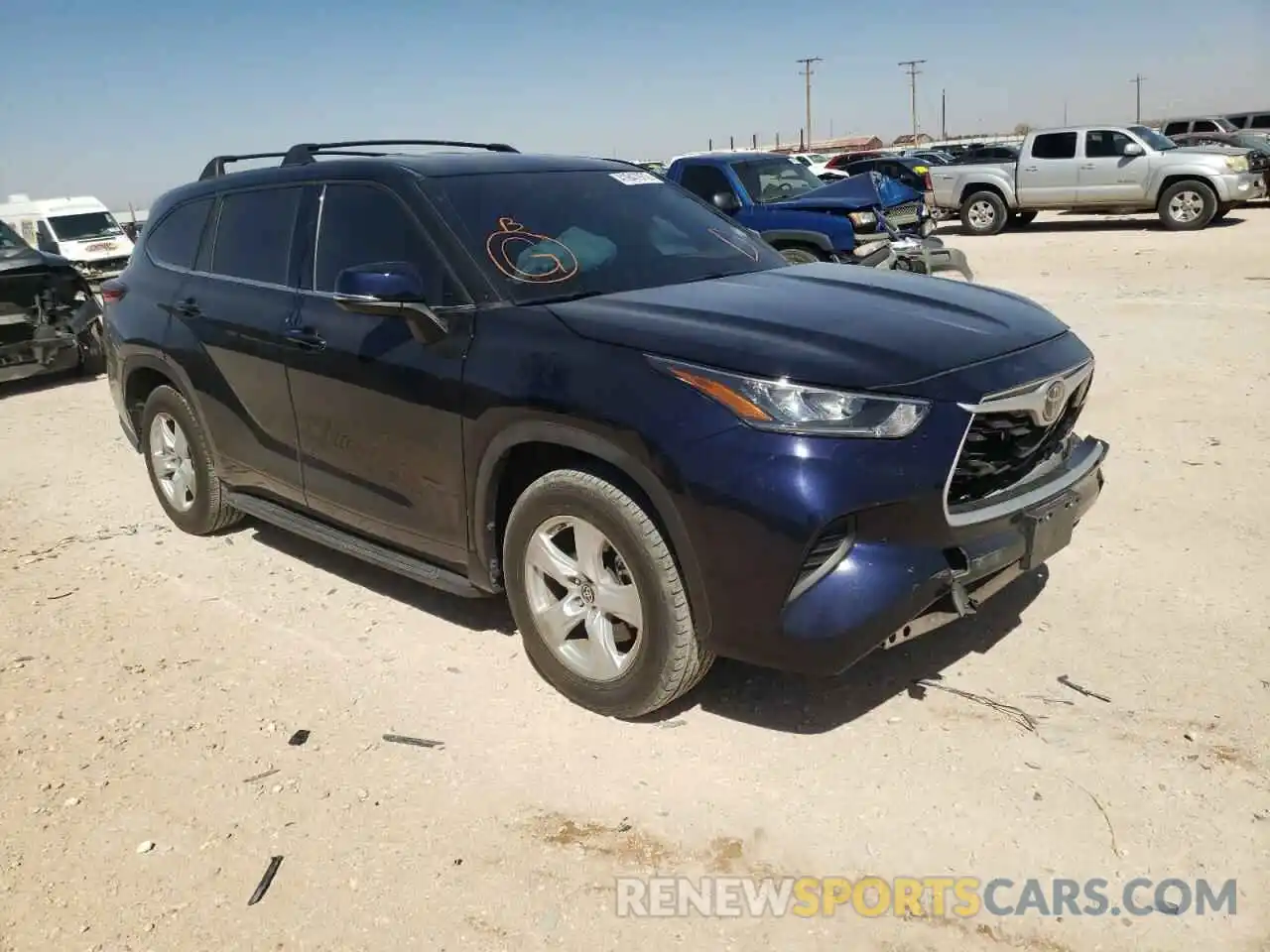 1 Photograph of a damaged car 5TDCZRAH8LS020977 TOYOTA HIGHLANDER 2020