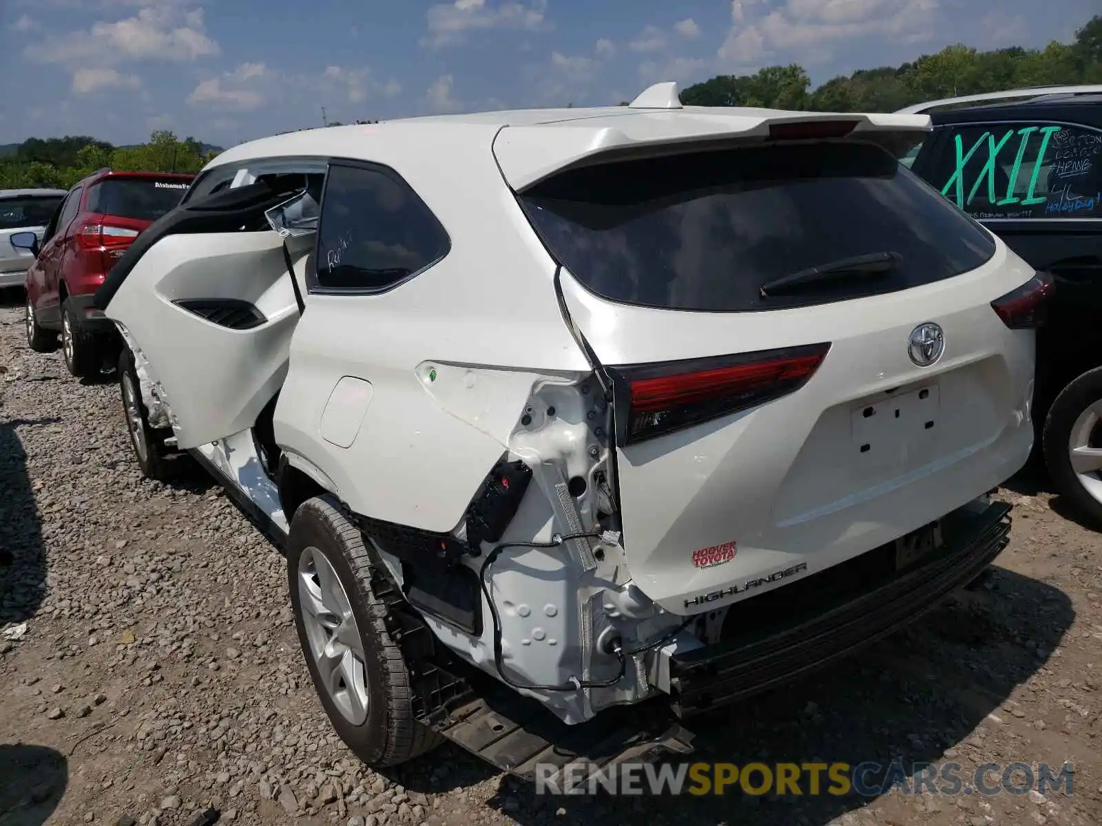 3 Photograph of a damaged car 5TDCZRAH8LS503188 TOYOTA HIGHLANDER 2020