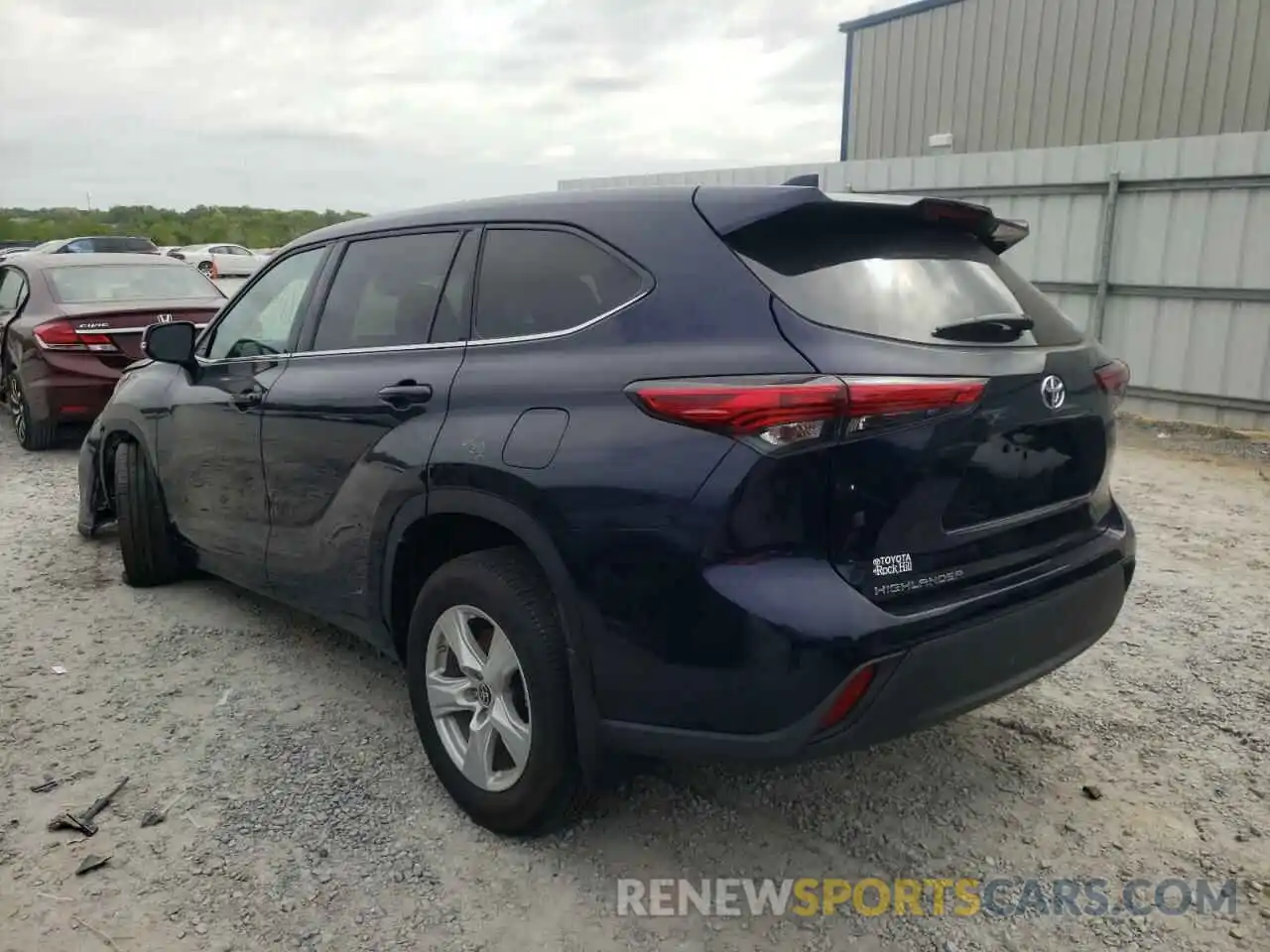 3 Photograph of a damaged car 5TDCZRAH9LS004545 TOYOTA HIGHLANDER 2020