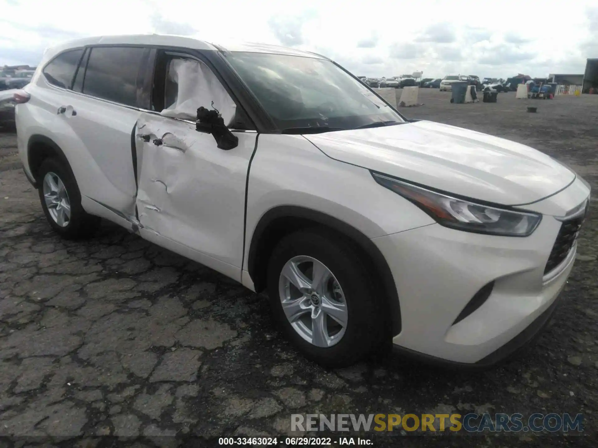 1 Photograph of a damaged car 5TDCZRAH9LS507945 TOYOTA HIGHLANDER 2020