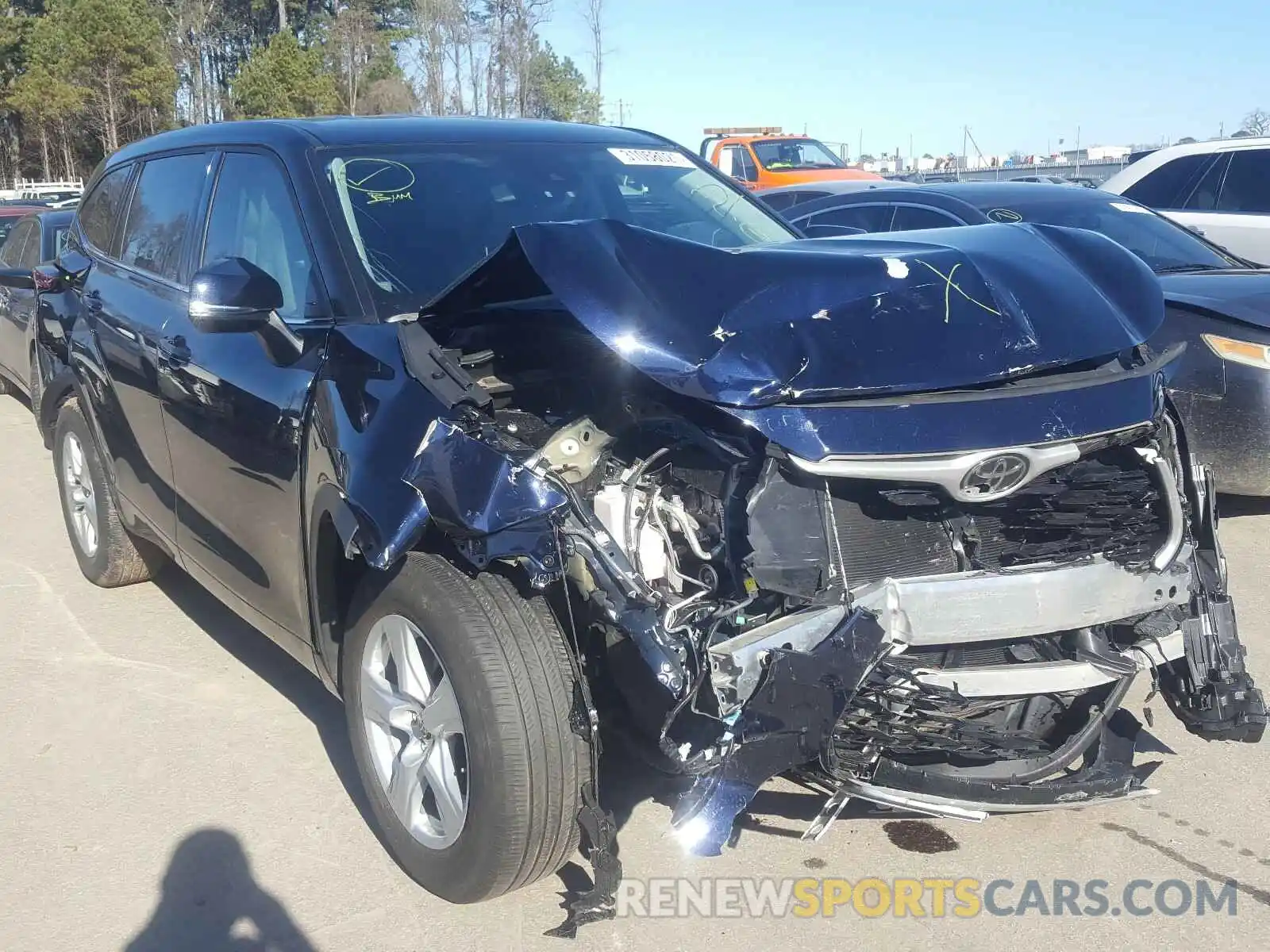 1 Photograph of a damaged car 5TDCZRAHXLS011536 TOYOTA HIGHLANDER 2020