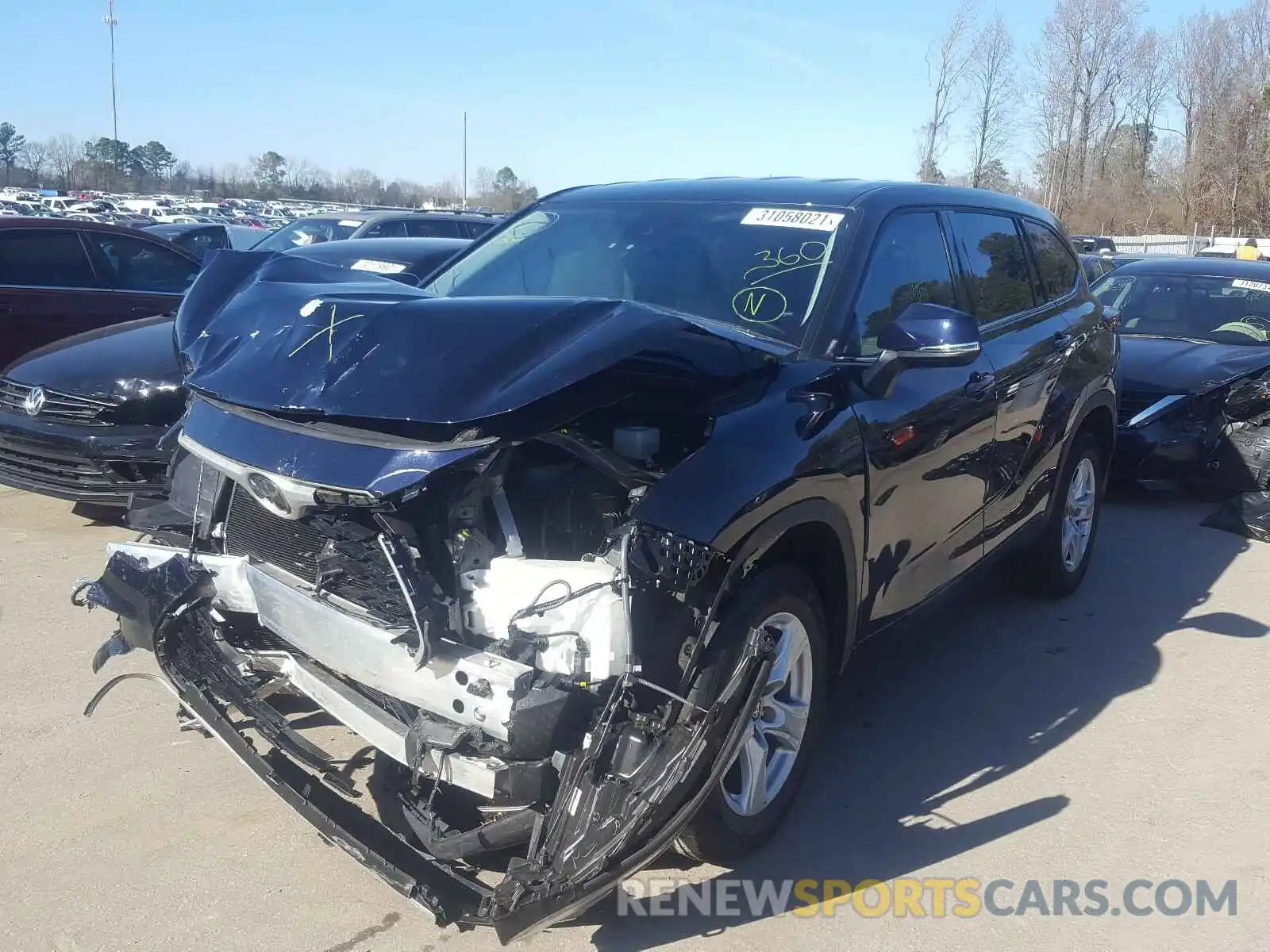 2 Photograph of a damaged car 5TDCZRAHXLS011536 TOYOTA HIGHLANDER 2020