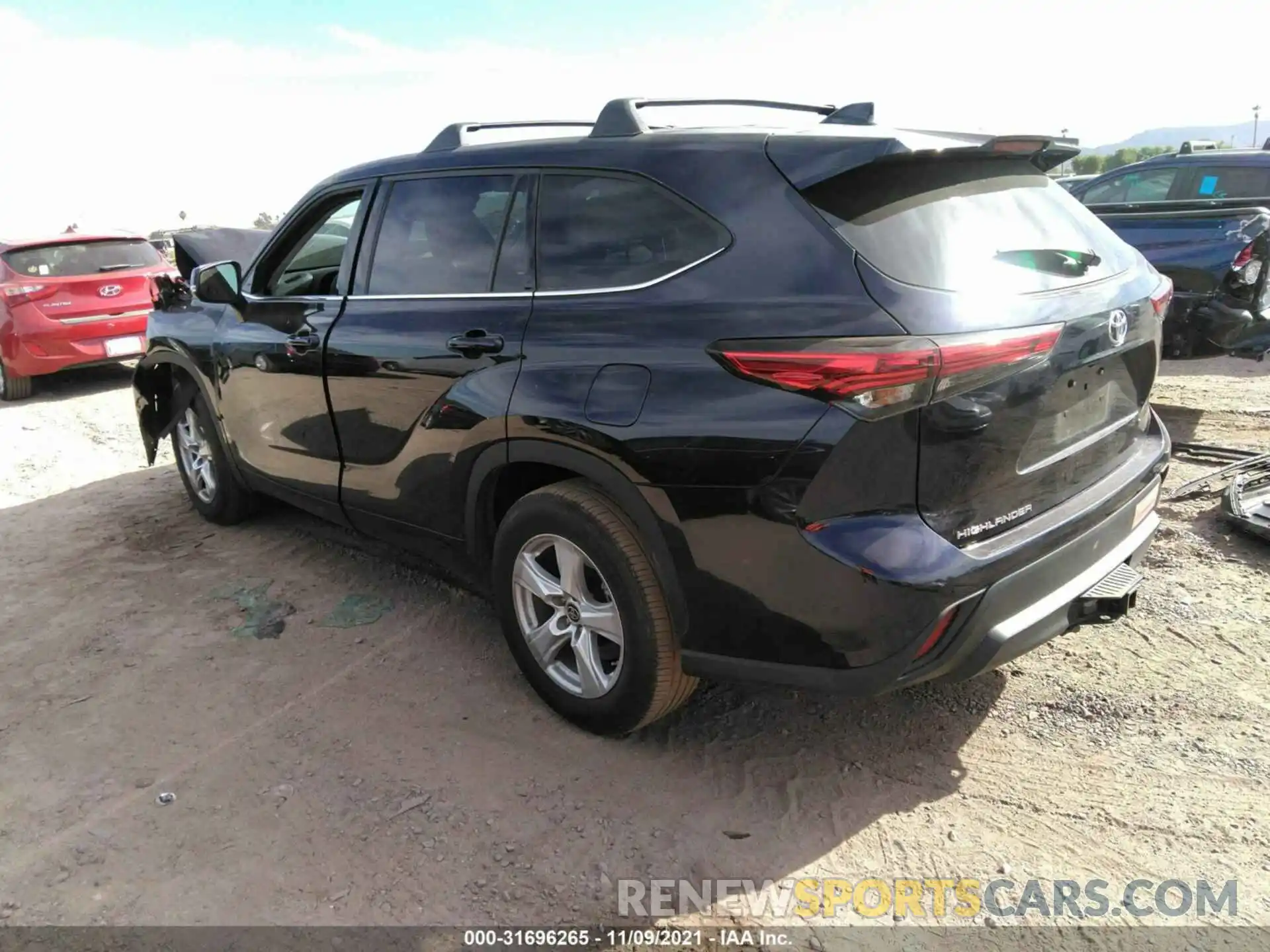 3 Photograph of a damaged car 5TDCZRAHXLS013285 TOYOTA HIGHLANDER 2020