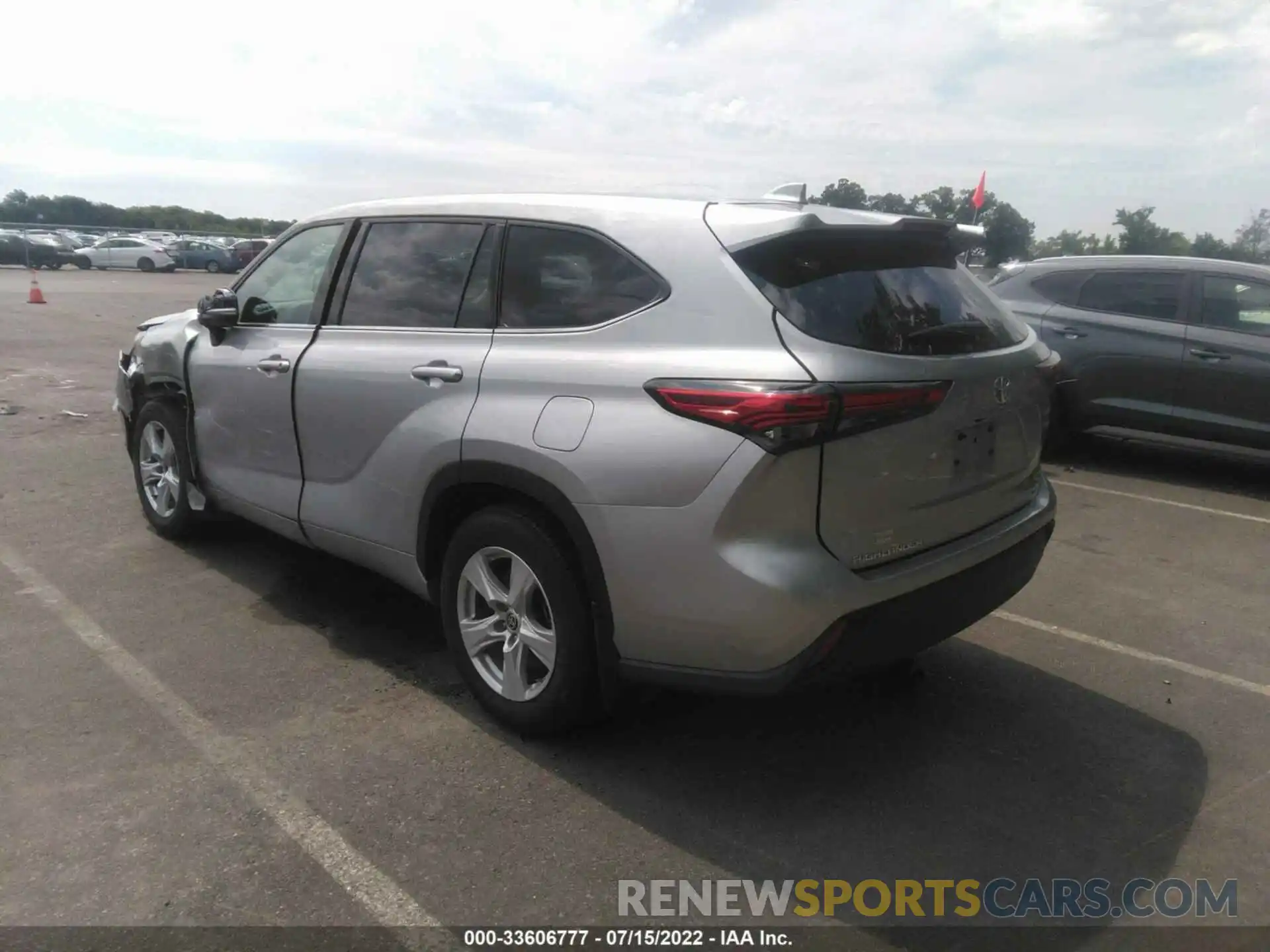 3 Photograph of a damaged car 5TDCZRBH0LS505824 TOYOTA HIGHLANDER 2020