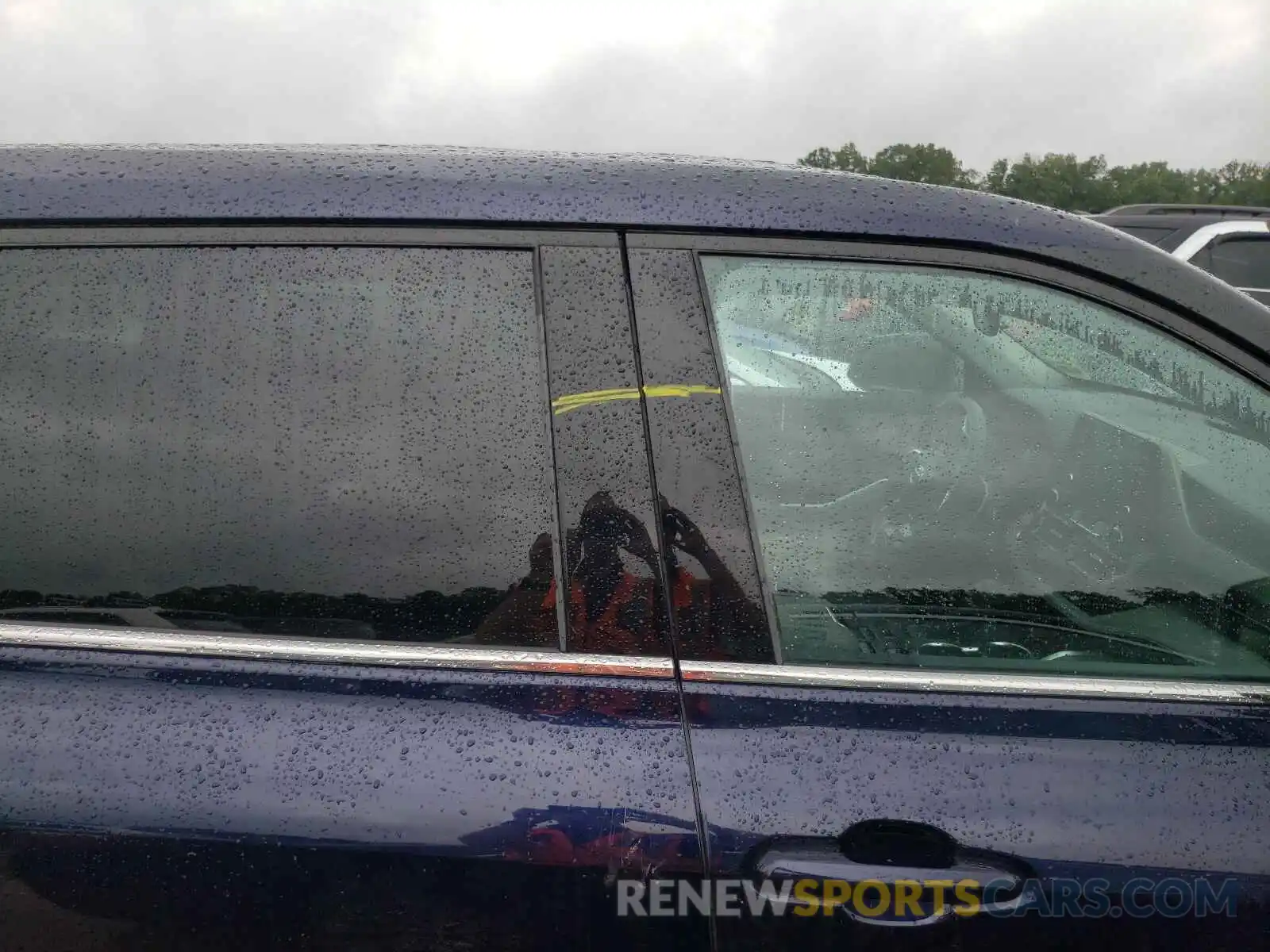 9 Photograph of a damaged car 5TDCZRBH1LS001847 TOYOTA HIGHLANDER 2020