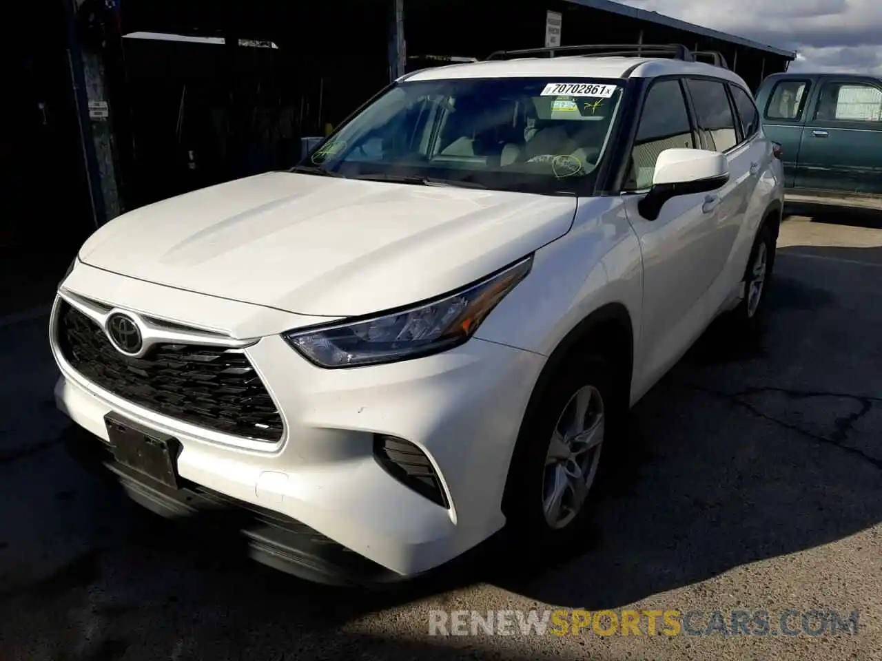 2 Photograph of a damaged car 5TDCZRBH1LS501023 TOYOTA HIGHLANDER 2020