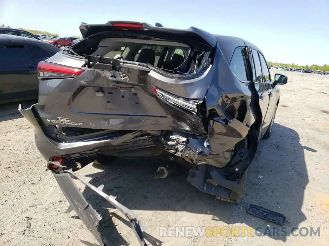 9 Photograph of a damaged car 5TDCZRBH2LS016051 TOYOTA HIGHLANDER 2020