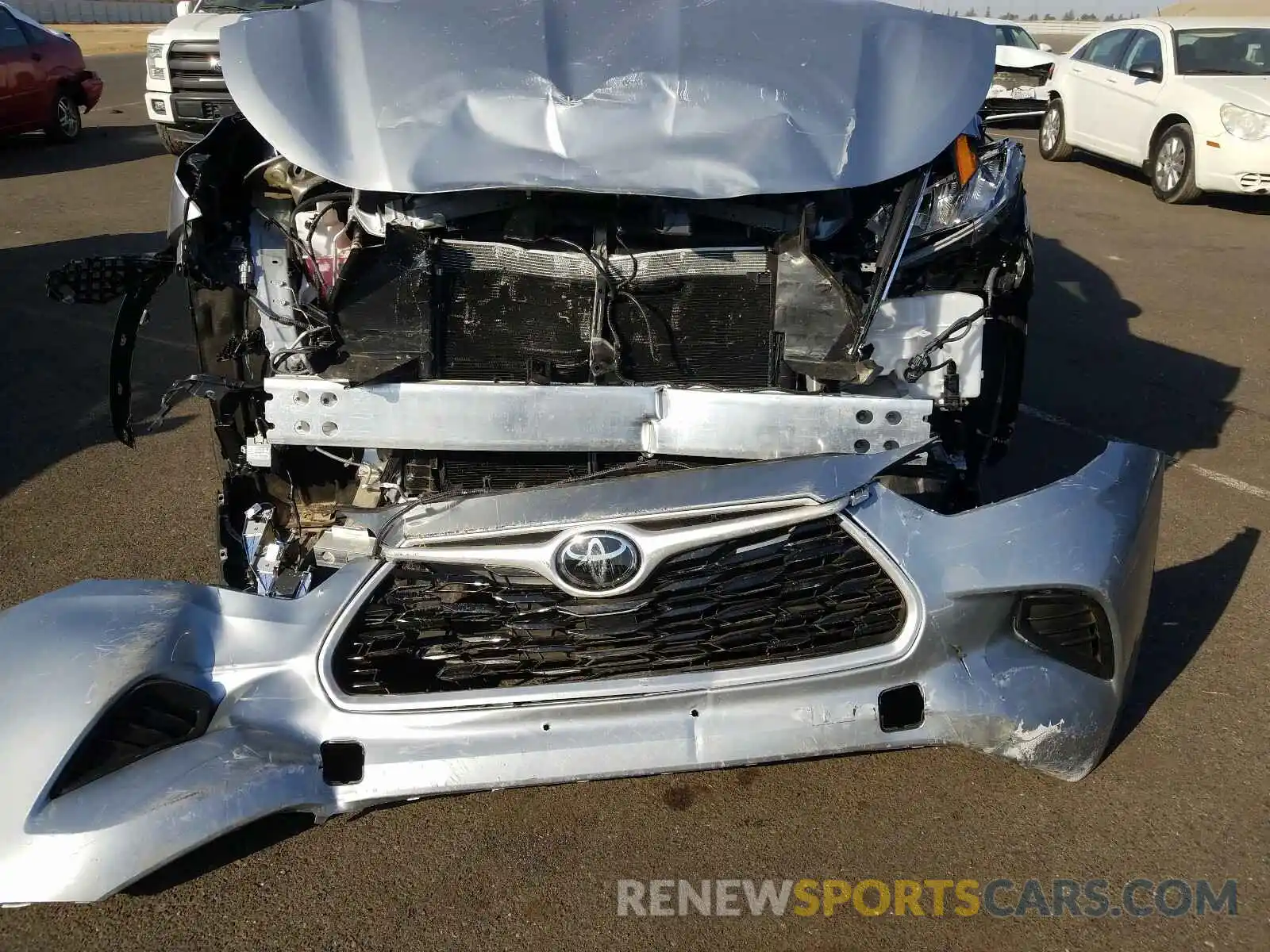 9 Photograph of a damaged car 5TDCZRBH2LS054122 TOYOTA HIGHLANDER 2020