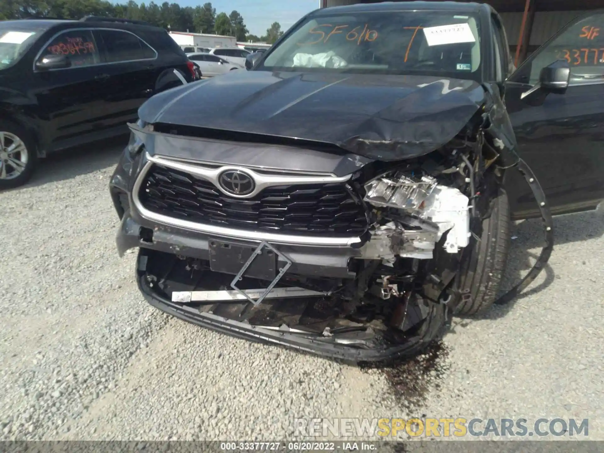 6 Photograph of a damaged car 5TDCZRBH3LS047471 TOYOTA HIGHLANDER 2020