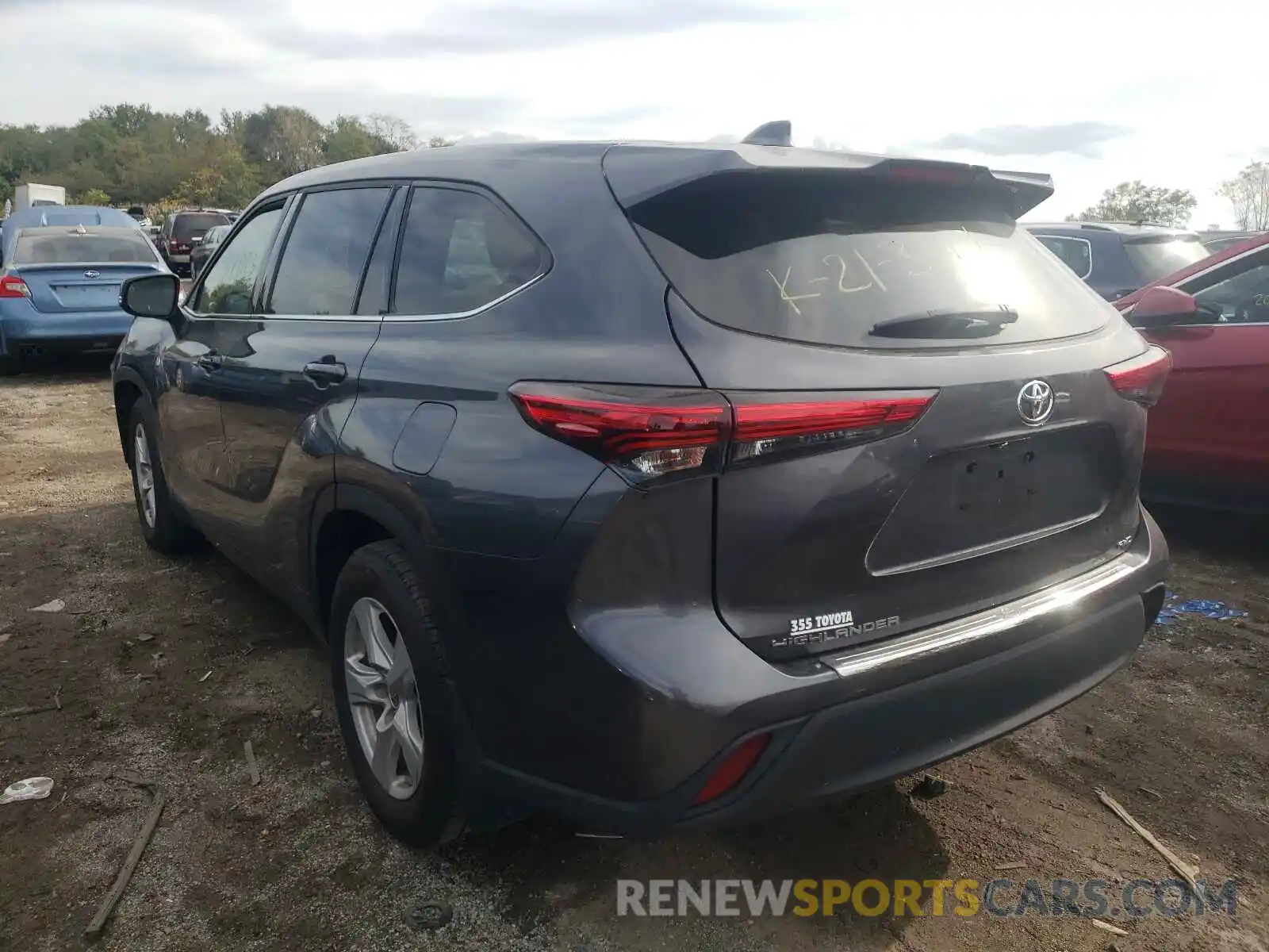 3 Photograph of a damaged car 5TDCZRBH4LS013958 TOYOTA HIGHLANDER 2020