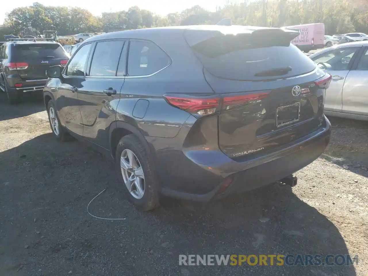 3 Photograph of a damaged car 5TDCZRBH6LS003996 TOYOTA HIGHLANDER 2020