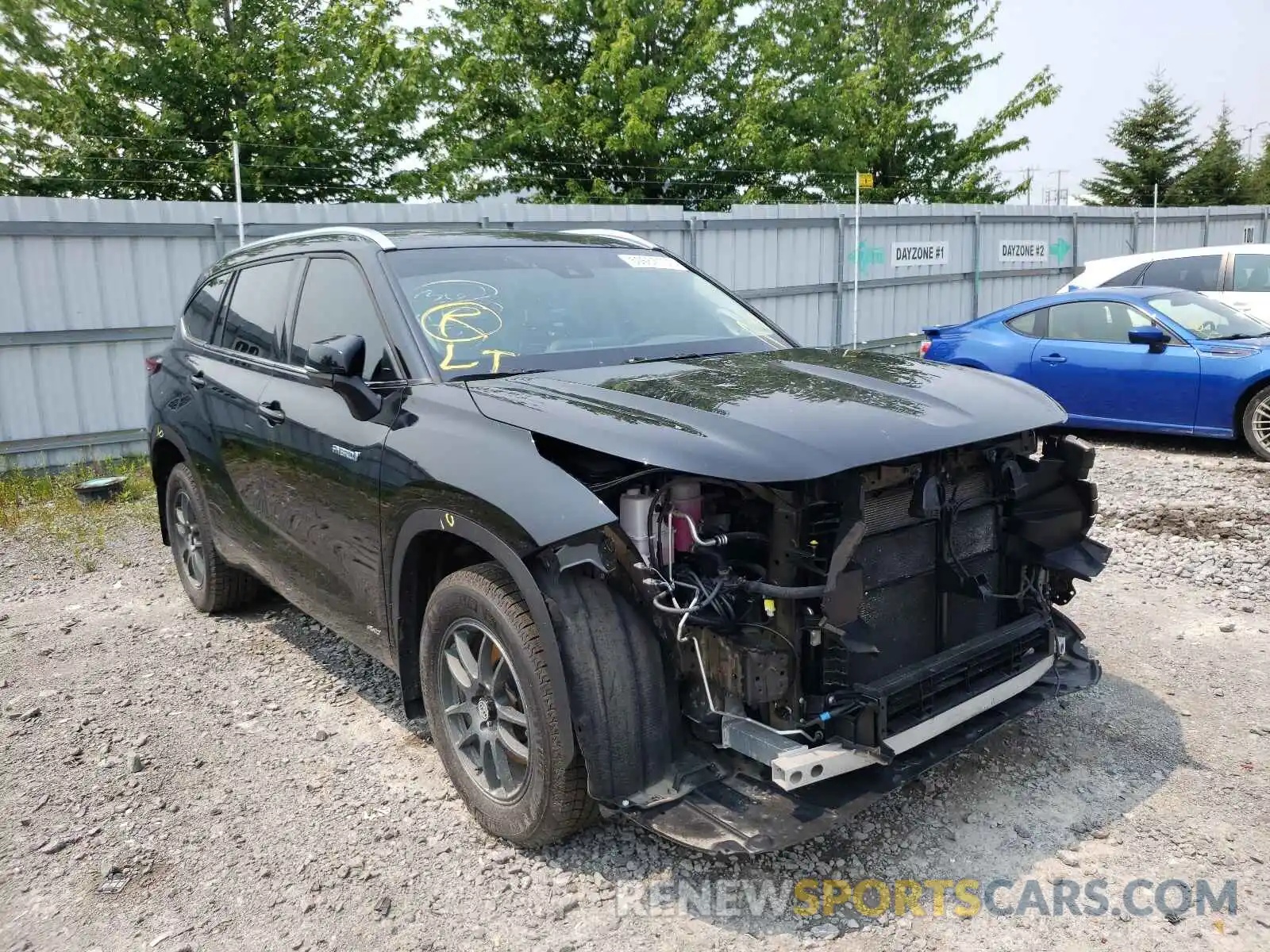 1 Photograph of a damaged car 5TDDBRCH3LS006233 TOYOTA HIGHLANDER 2020