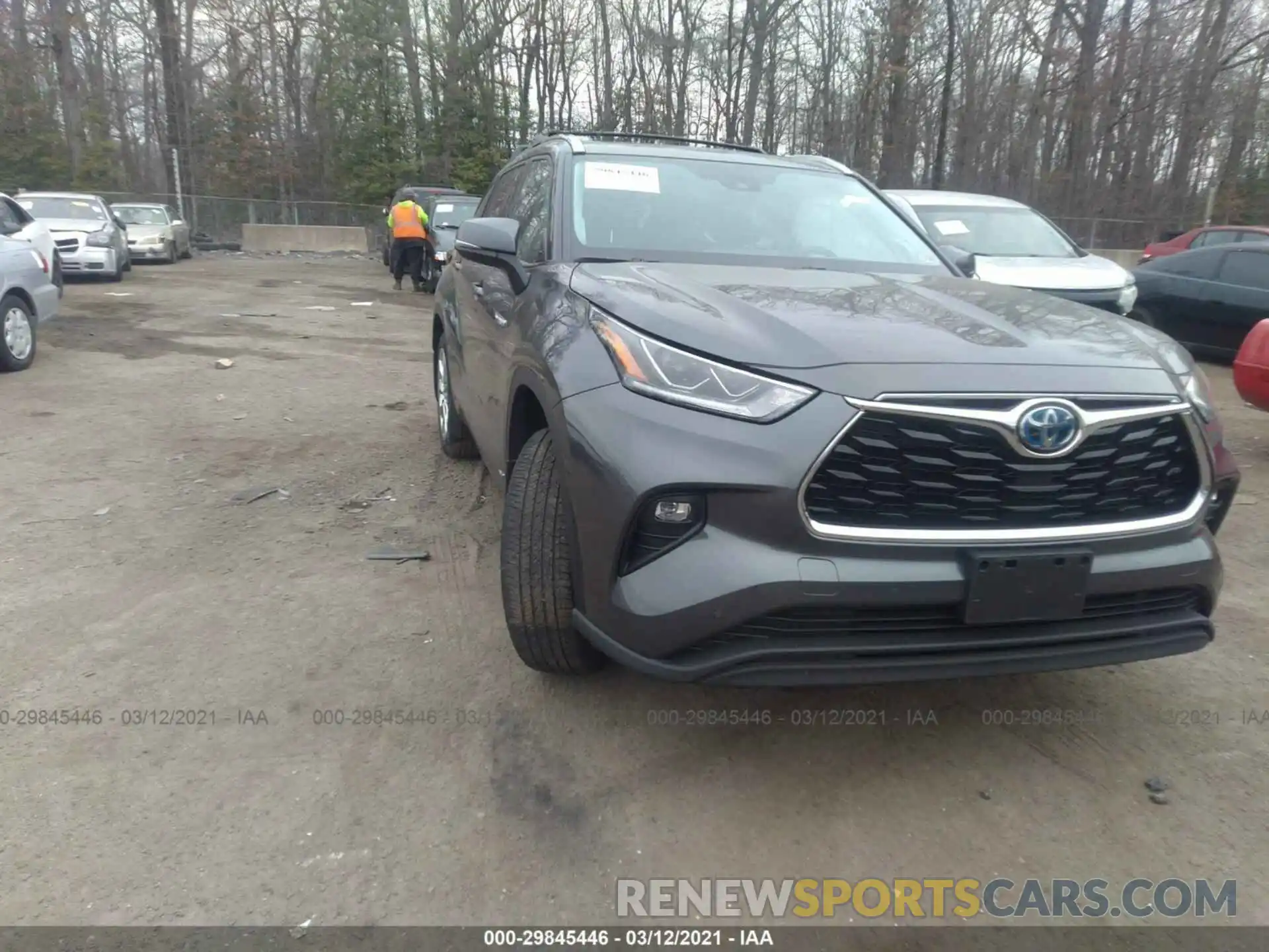 1 Photograph of a damaged car 5TDDBRCH5LS009490 TOYOTA HIGHLANDER 2020