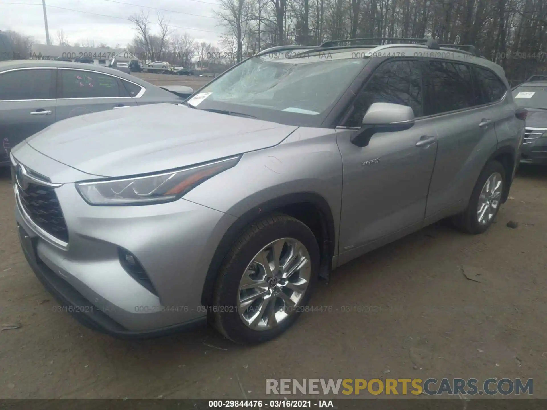 2 Photograph of a damaged car 5TDDBRCH5LS013099 TOYOTA HIGHLANDER 2020