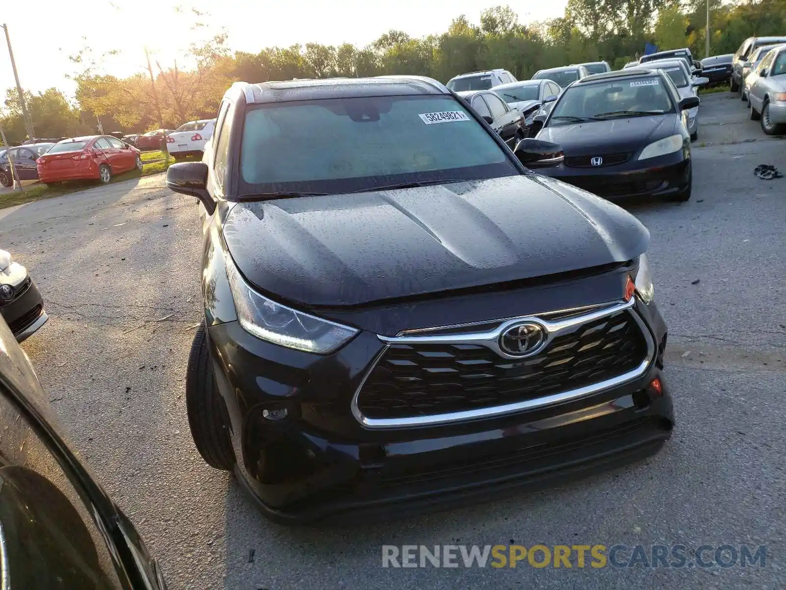 1 Photograph of a damaged car 5TDDZRBH0LS021141 TOYOTA HIGHLANDER 2020