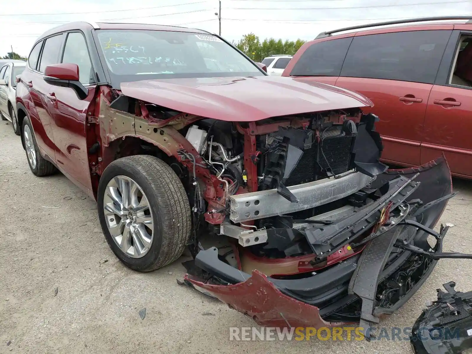 1 Photograph of a damaged car 5TDDZRBH1LS007779 TOYOTA HIGHLANDER 2020