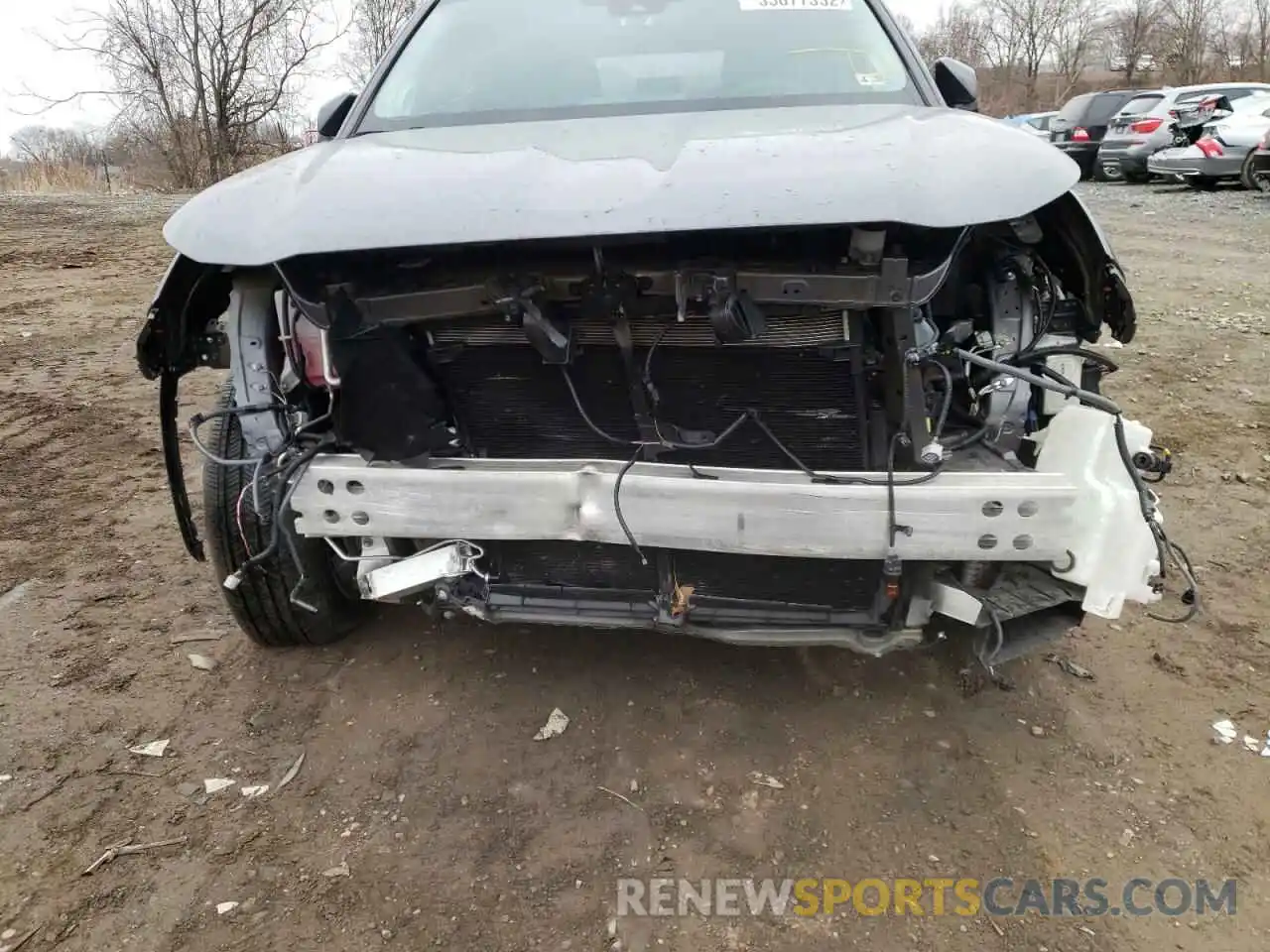 9 Photograph of a damaged car 5TDDZRBH1LS016823 TOYOTA HIGHLANDER 2020