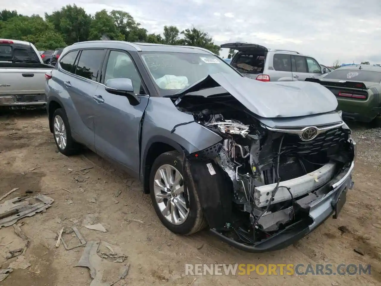 1 Photograph of a damaged car 5TDDZRBH2LS005684 TOYOTA HIGHLANDER 2020