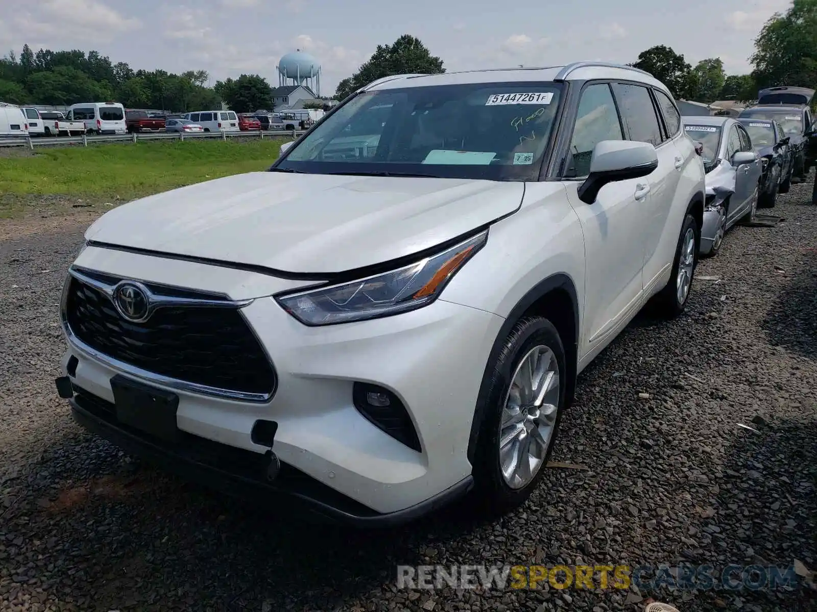 9 Photograph of a damaged car 5TDDZRBH2LS027796 TOYOTA HIGHLANDER 2020