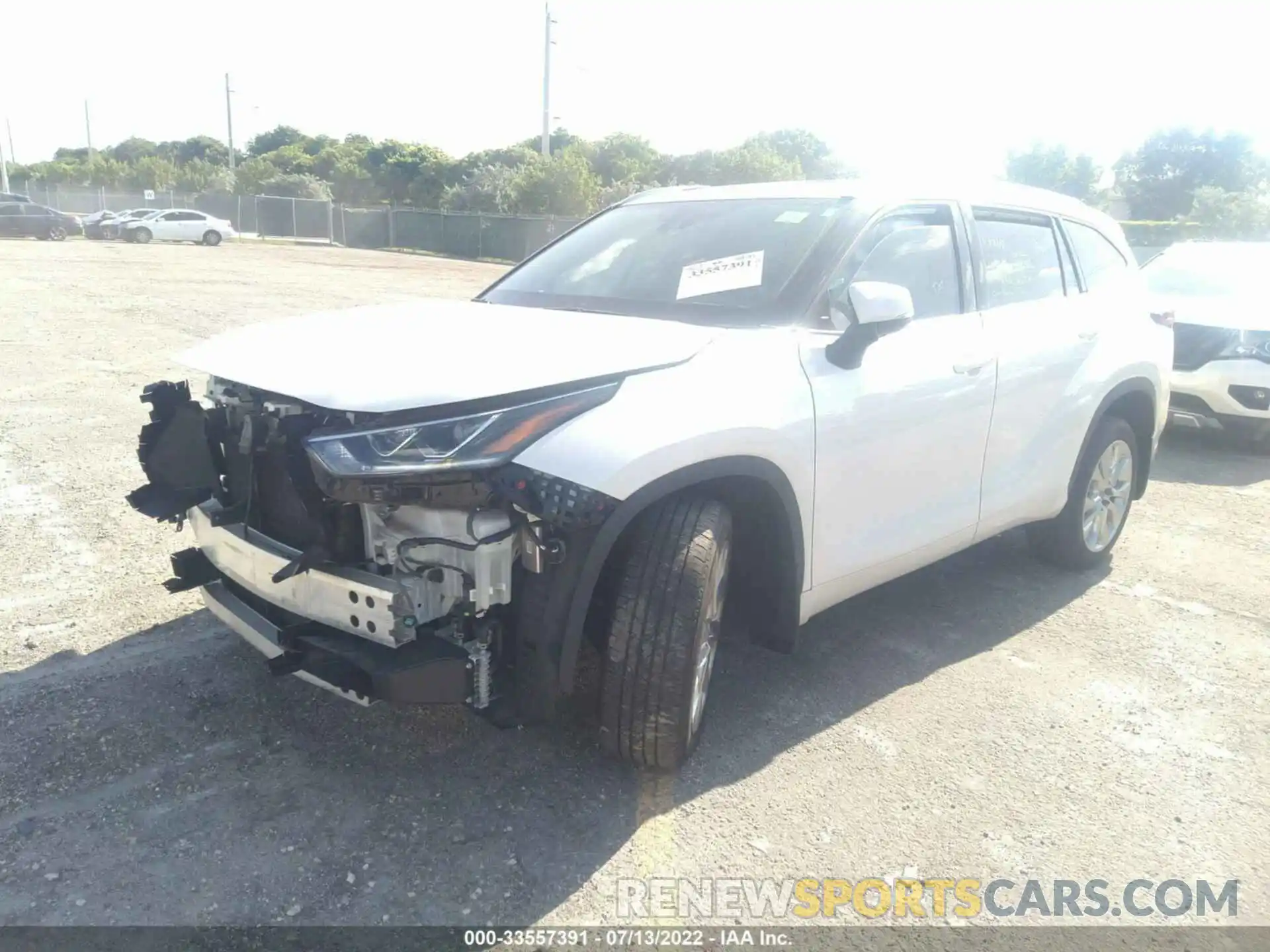 2 Photograph of a damaged car 5TDDZRBH2LS030486 TOYOTA HIGHLANDER 2020