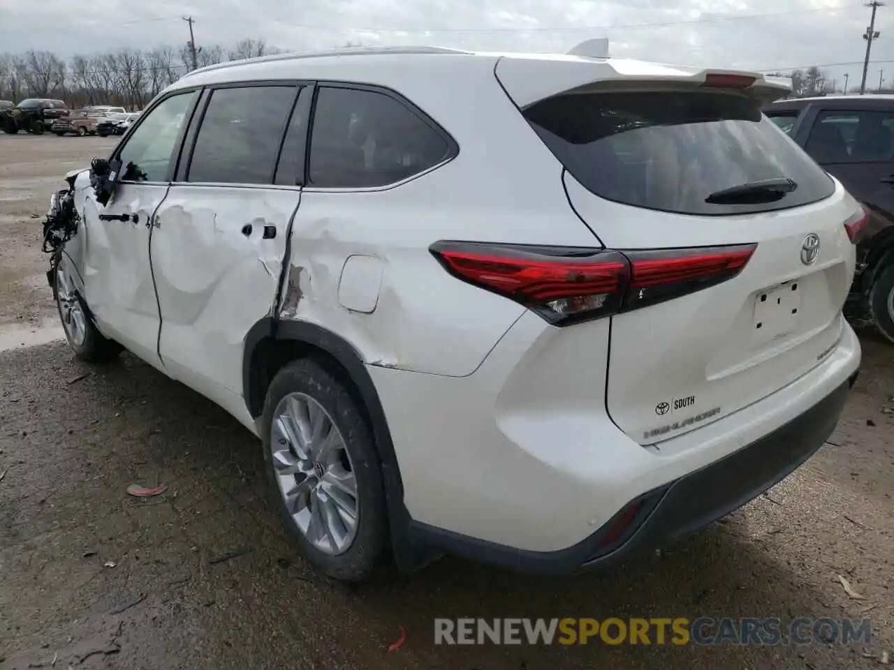 3 Photograph of a damaged car 5TDDZRBH3LS024289 TOYOTA HIGHLANDER 2020