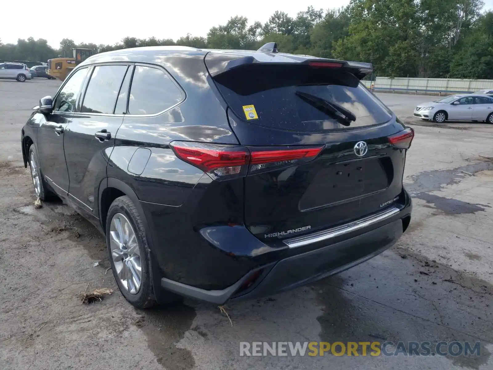 3 Photograph of a damaged car 5TDDZRBH4LS012152 TOYOTA HIGHLANDER 2020